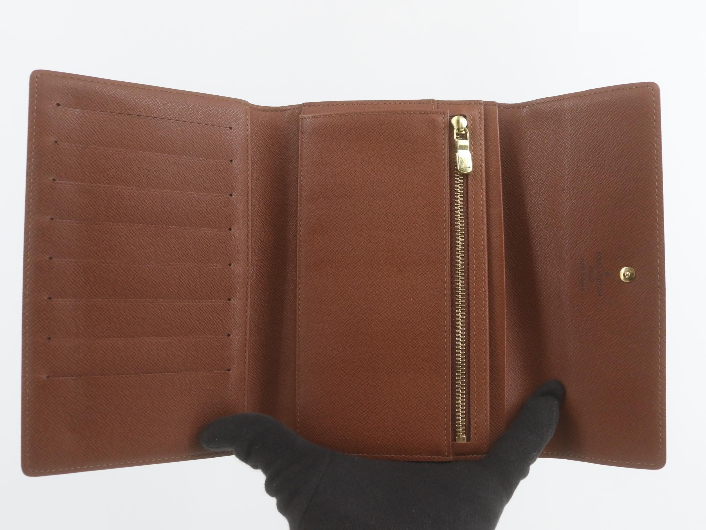 Pochette Passport — view 4