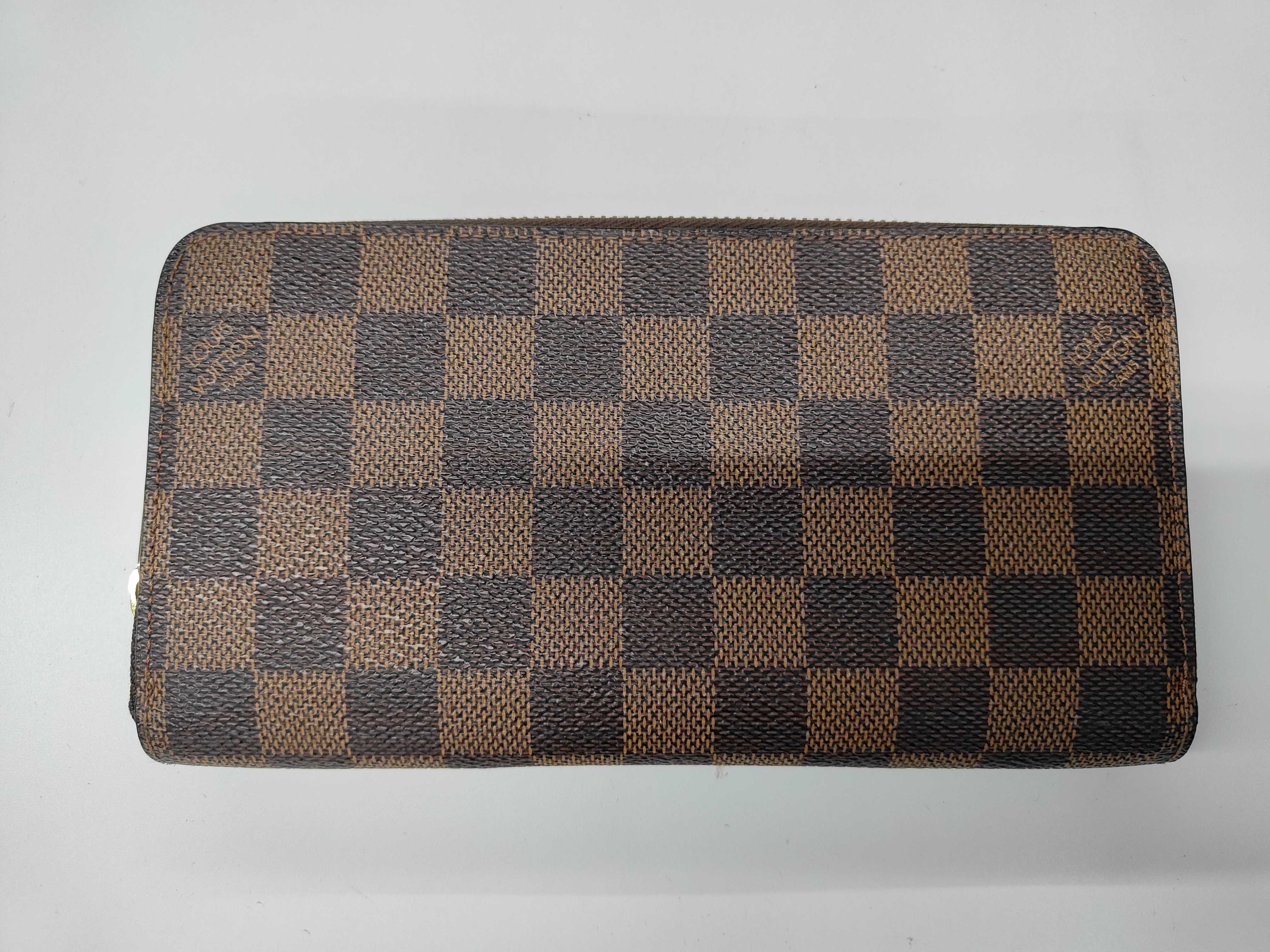 Damier Zippy Wallet N60015