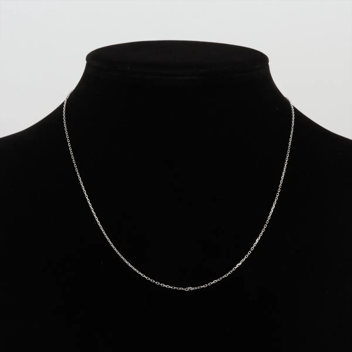 necklace chain, 750 (WG), 3.2g, QHB845, with a bent clasp. — view 5