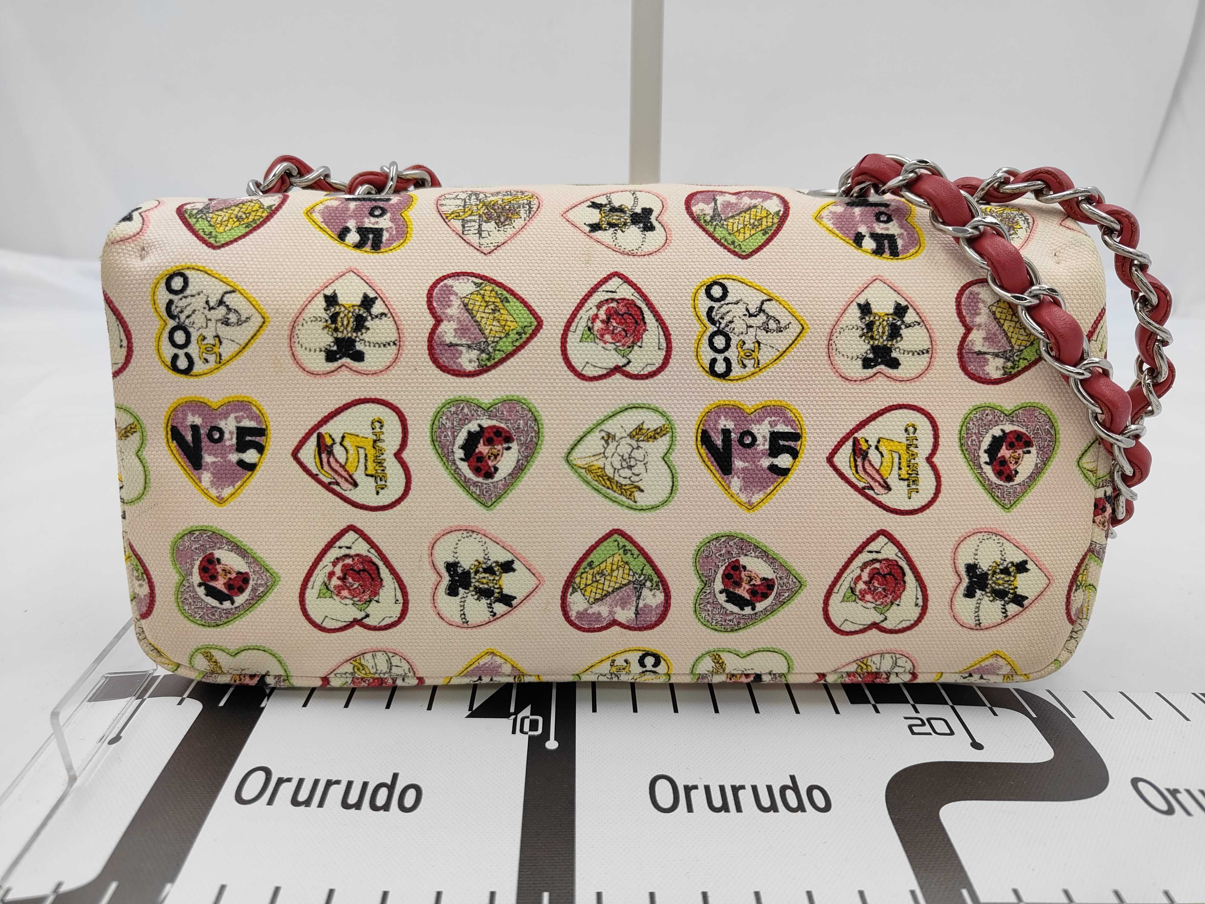 Chain Shoulder Bag Valentine's Day Shoulder Bag — view 2