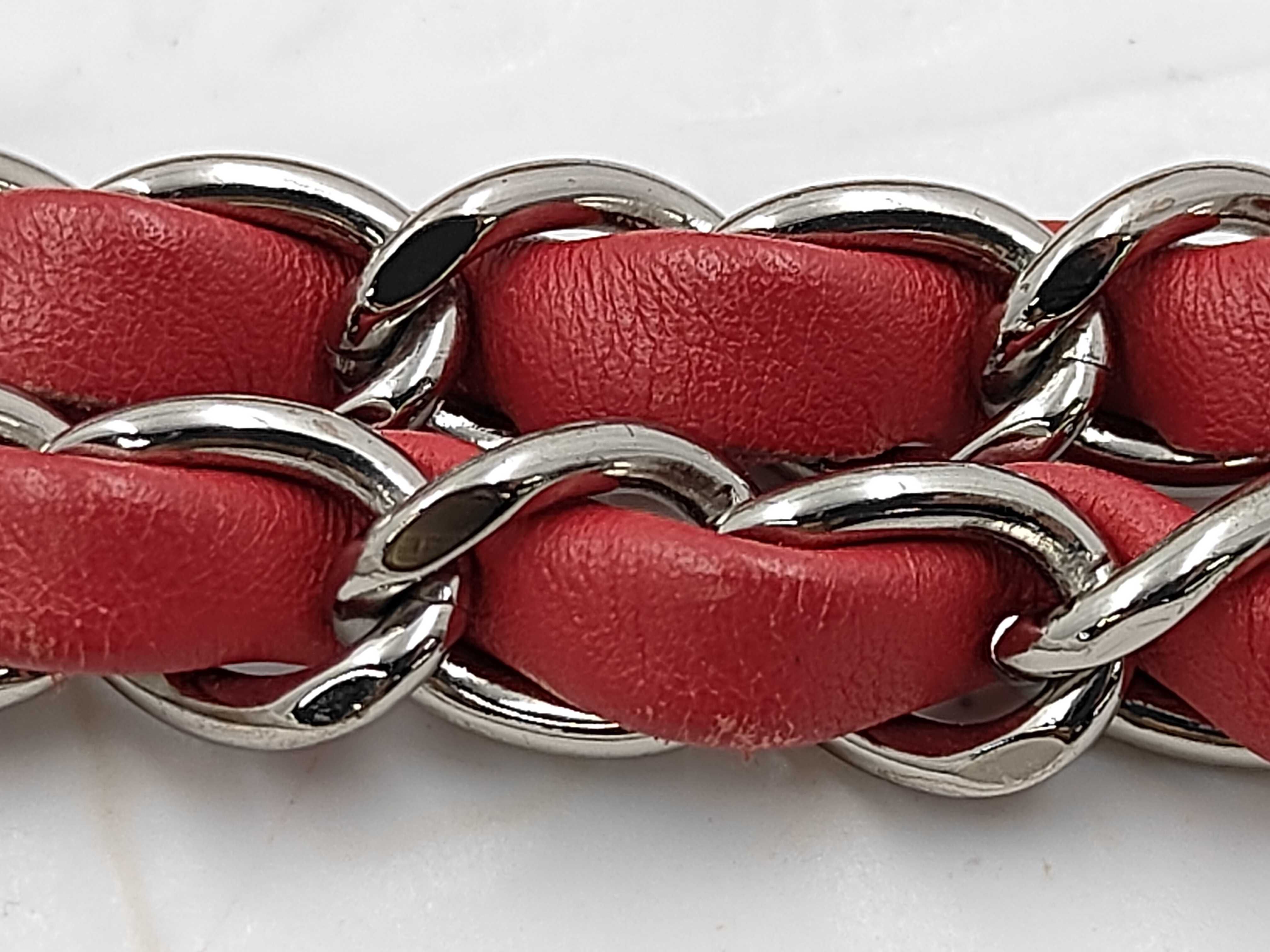Chain Shoulder Bag Valentine's Day Shoulder Bag — view 4