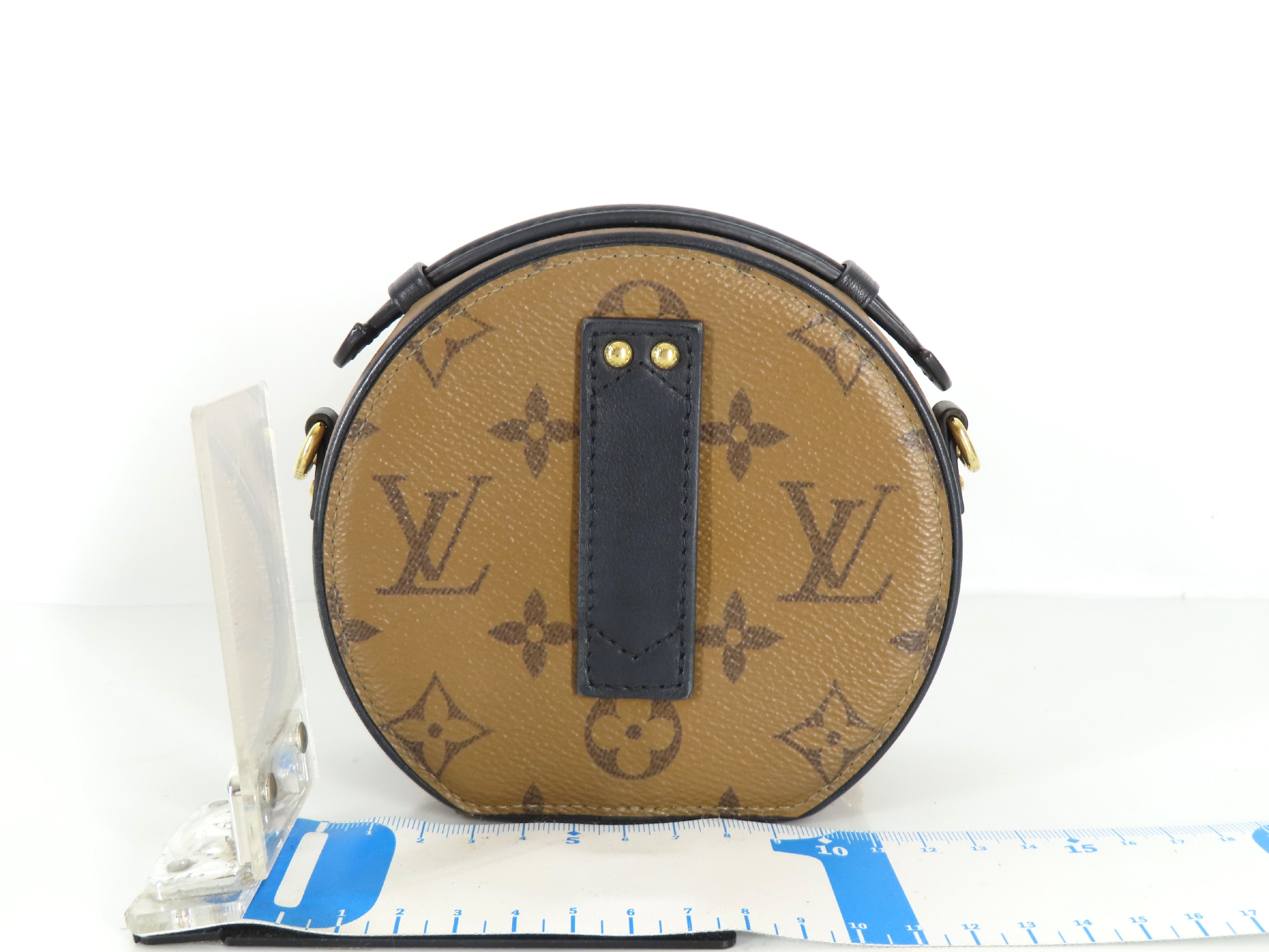 Monogram Reverse Mini Boite Chapeau M68276 Shoulder Bag — view 2