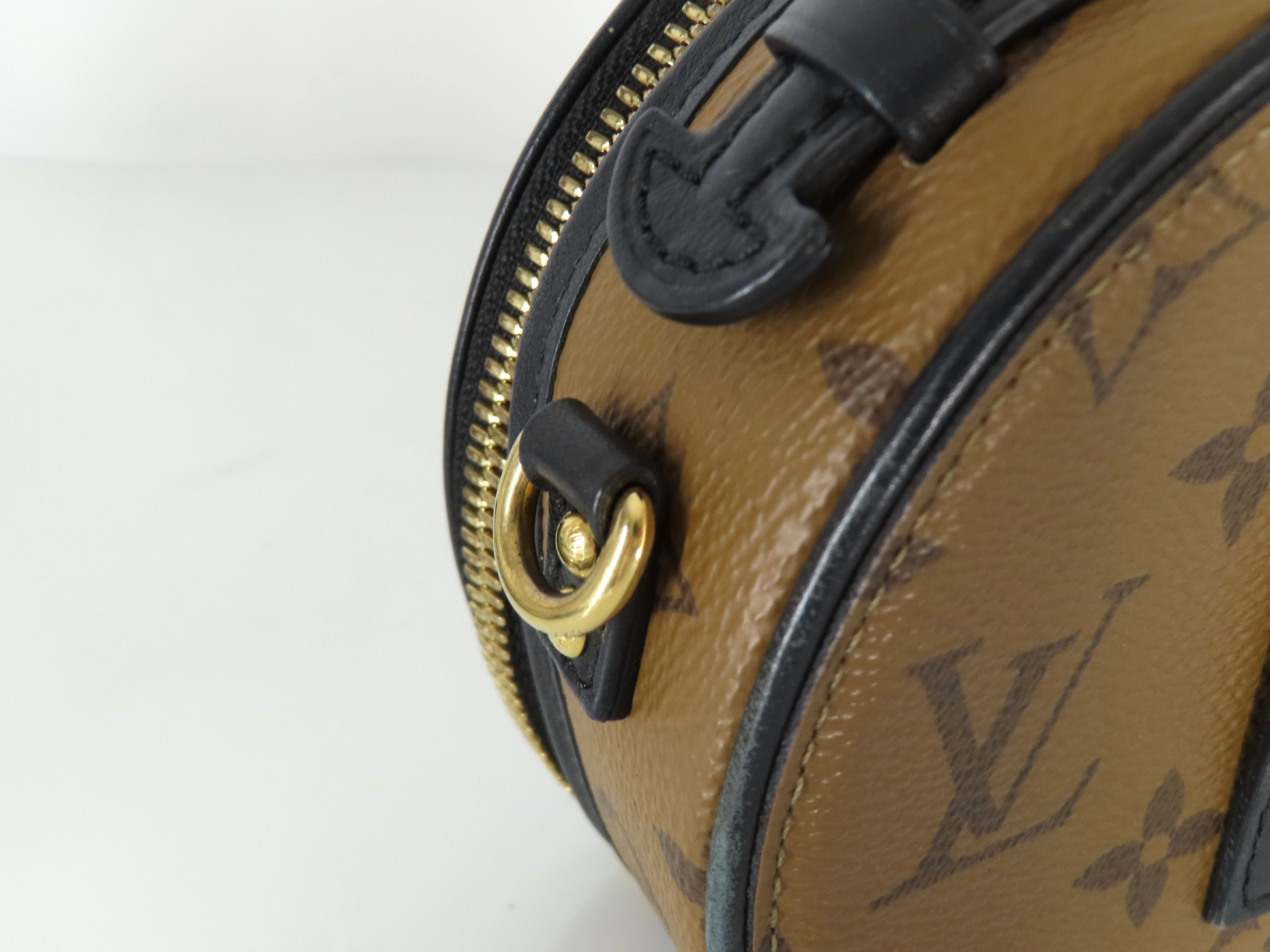 Monogram Reverse Mini Boite Chapeau M68276 Shoulder Bag — view 4