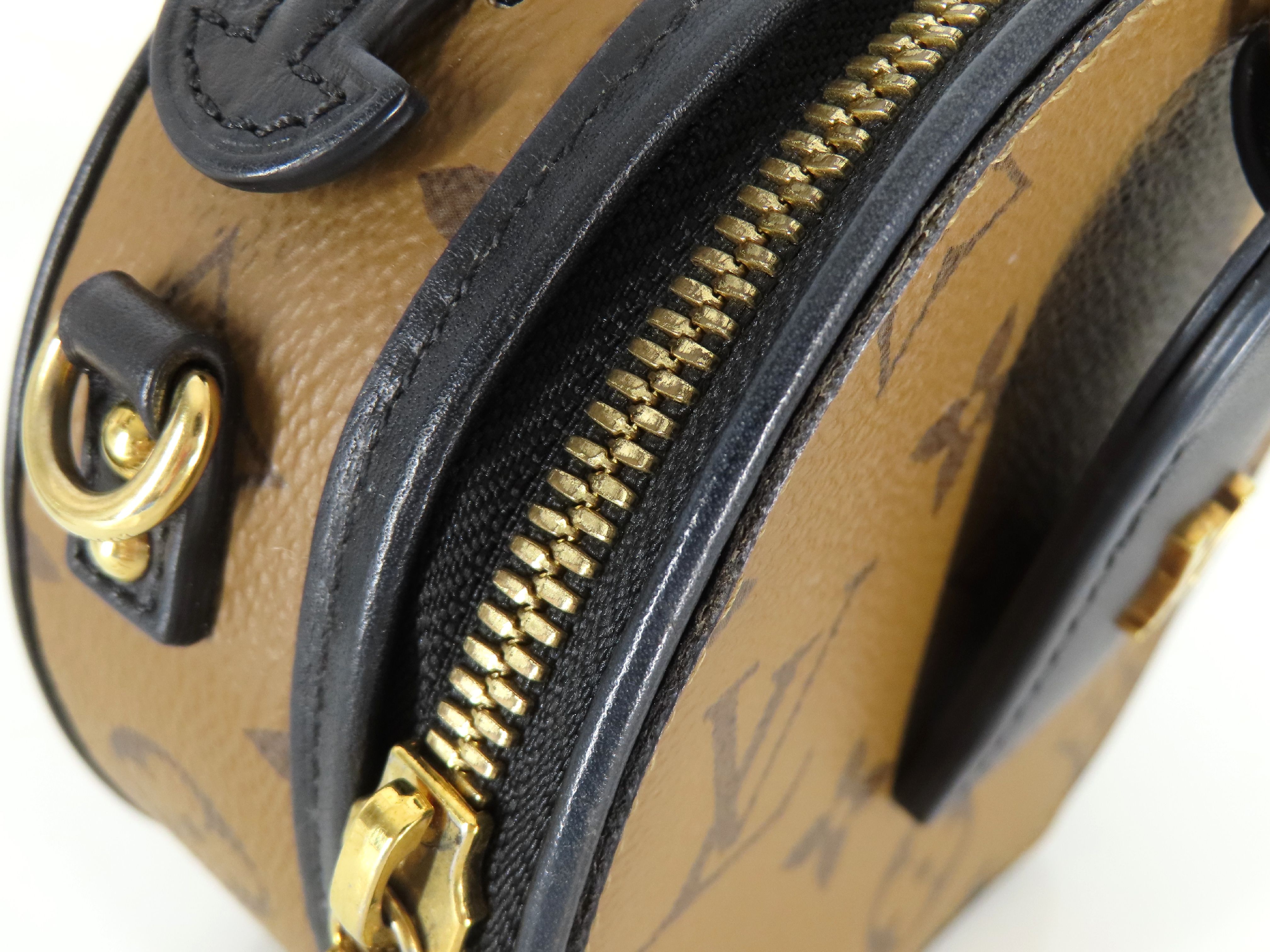 Monogram Reverse Mini Boite Chapeau M68276 Shoulder Bag — view 7