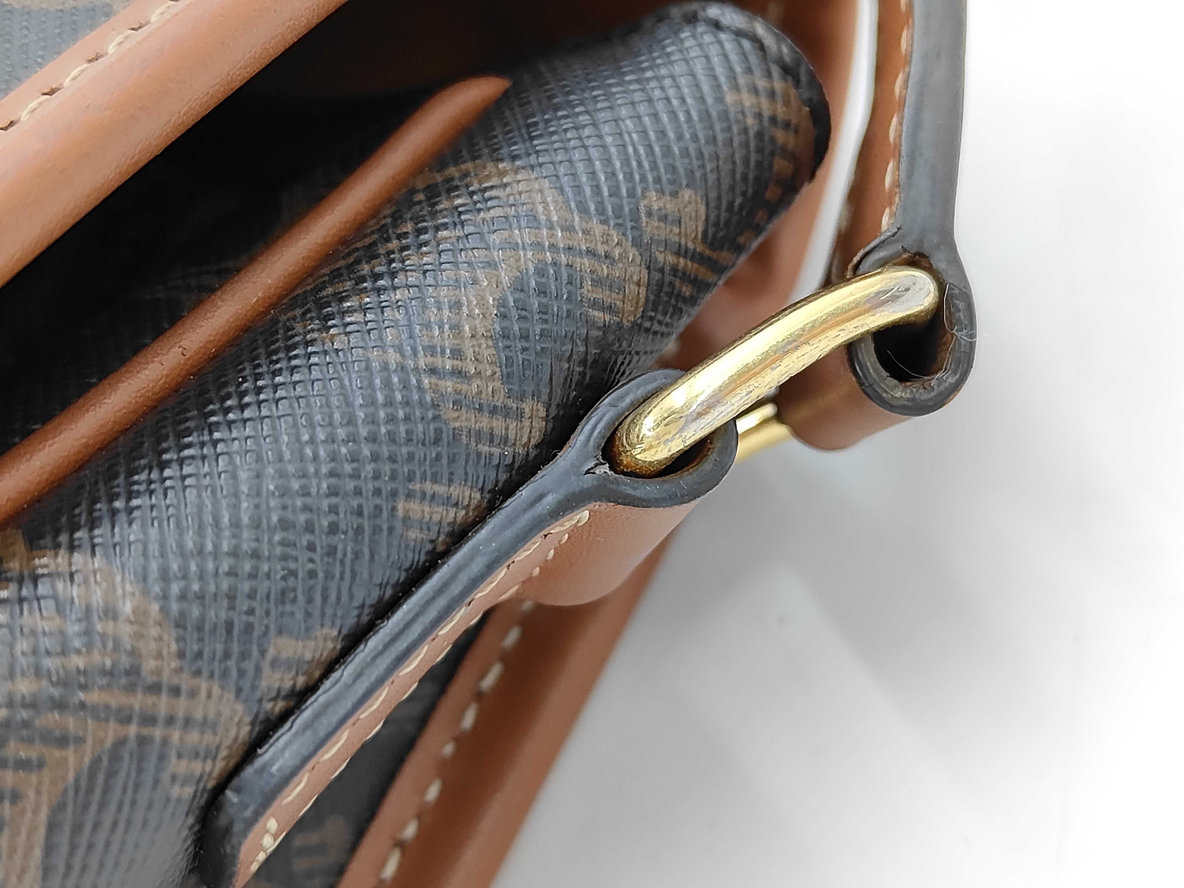 Triomphe Shoulder Bag — view 3