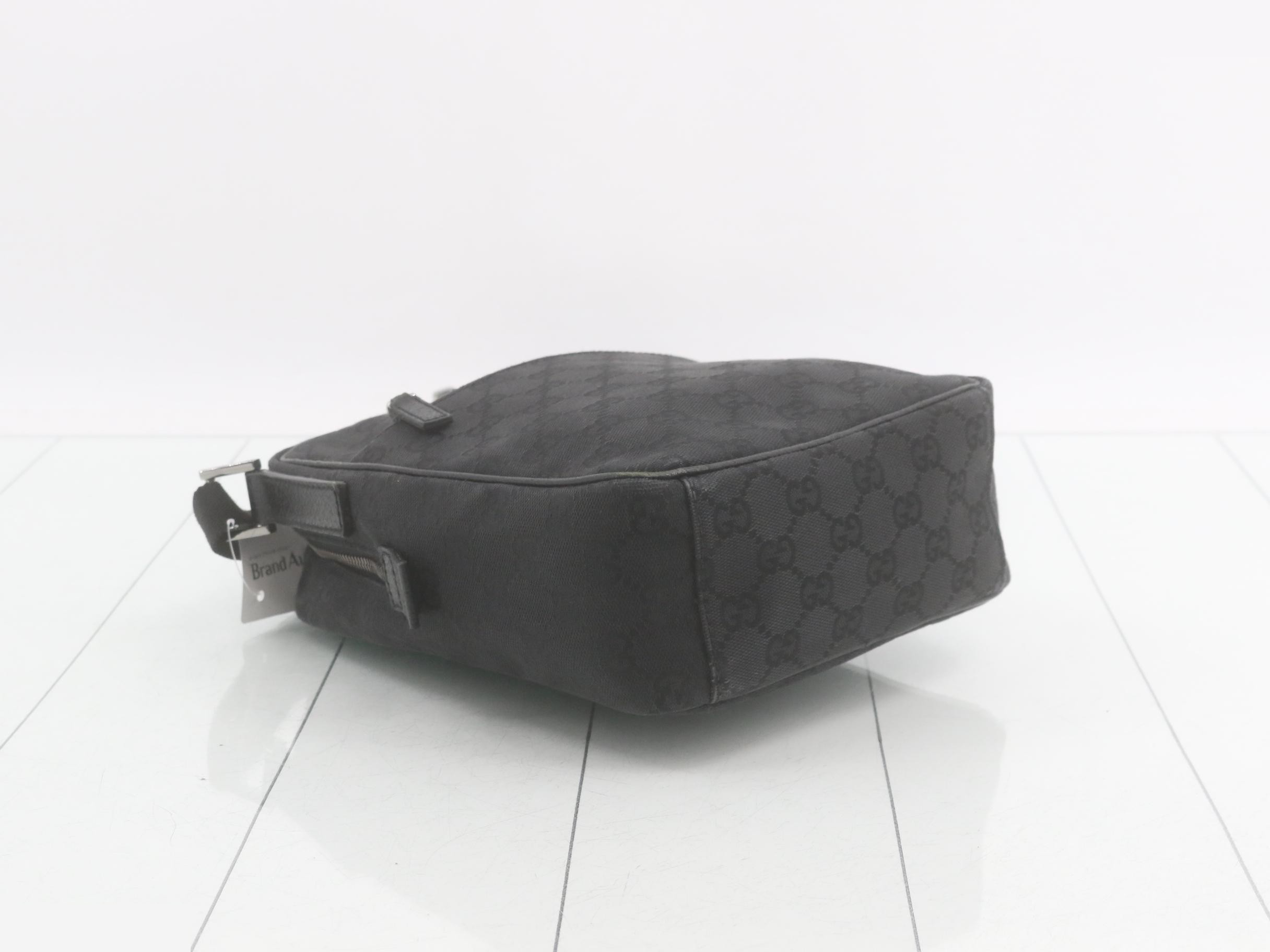 GG Canvas (Bag) - Shoulder Bag — view 5