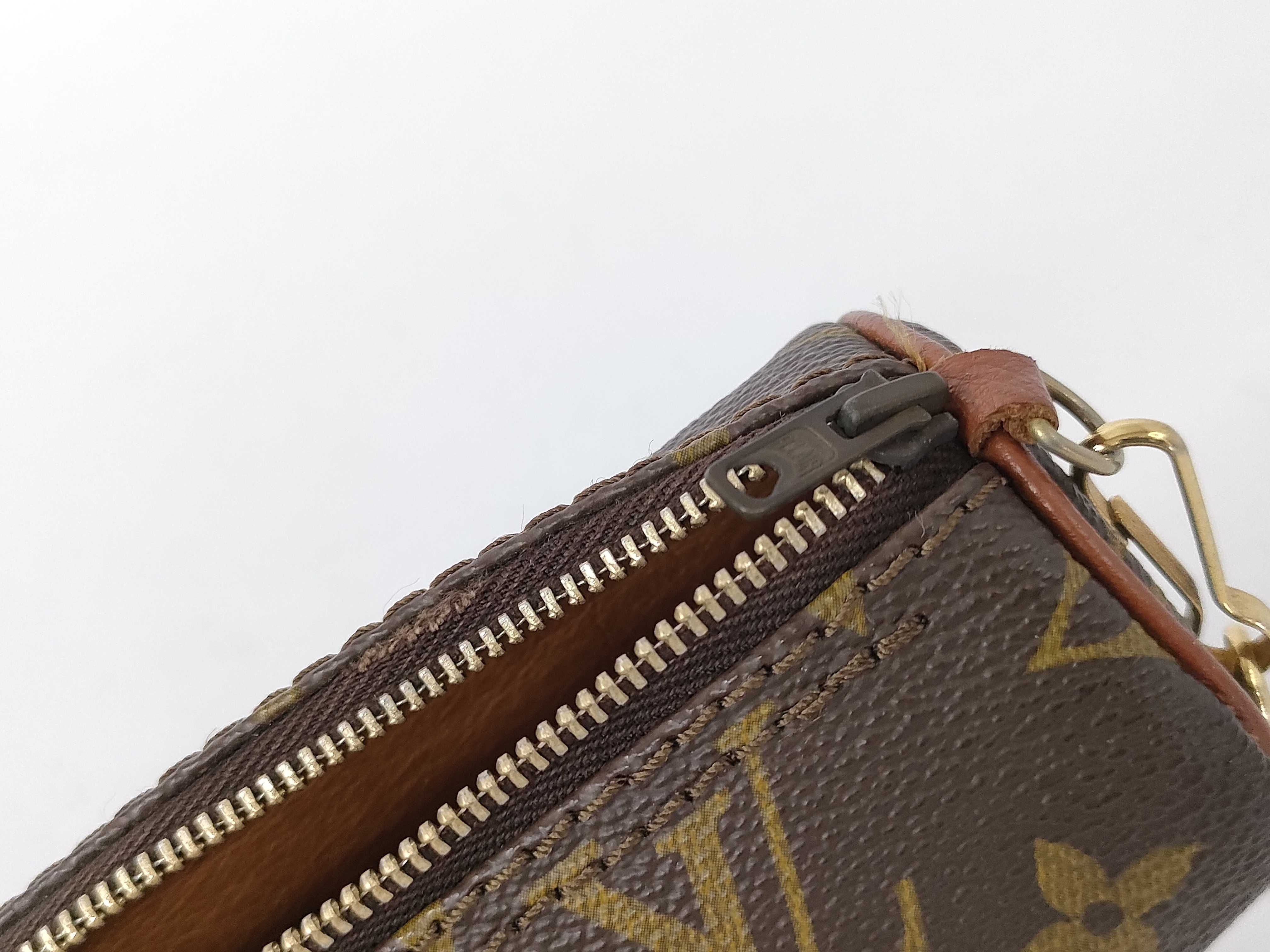 Monogram Louis Vuitton Monogram Pouch — view 11