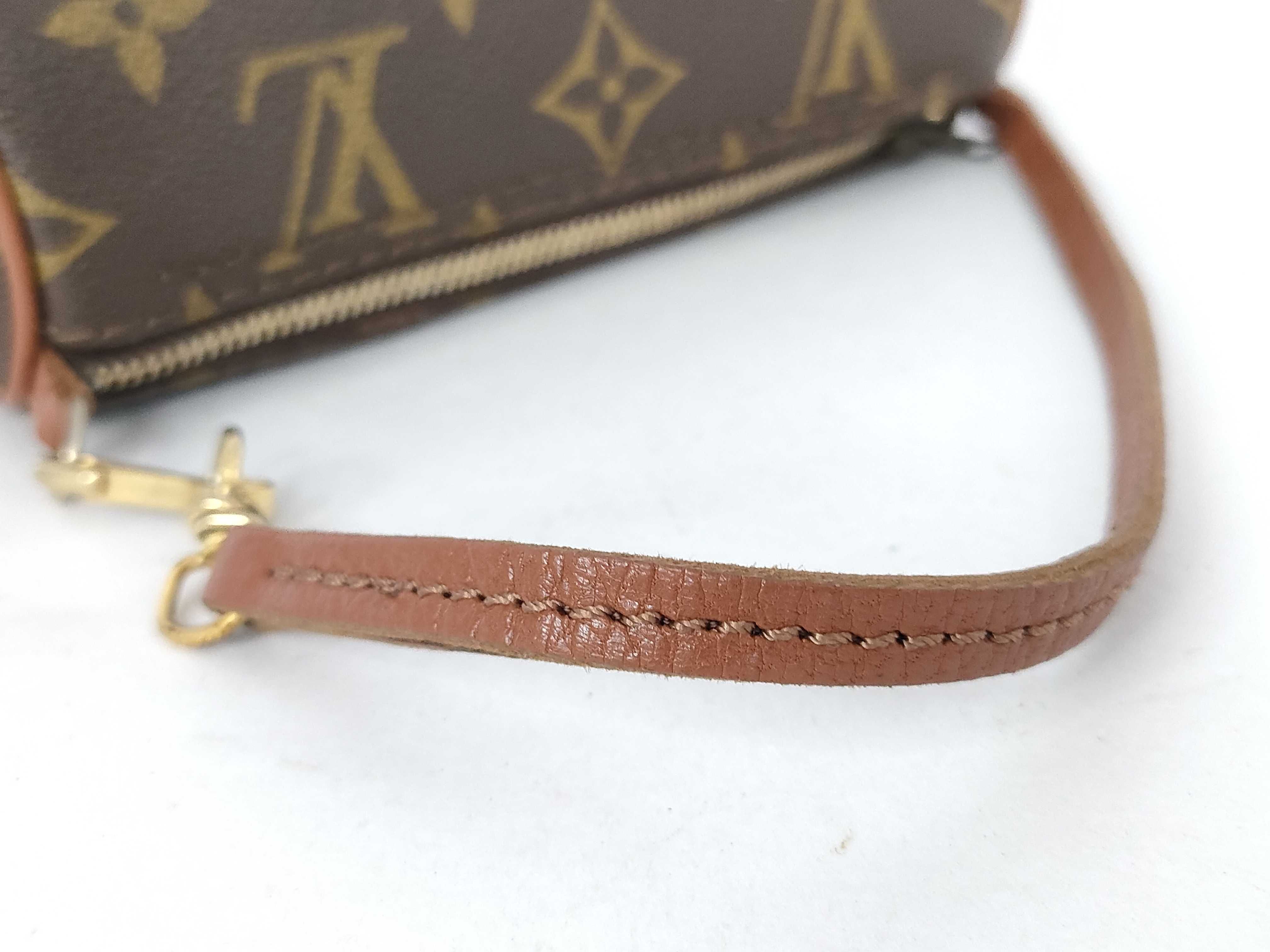 Monogram Louis Vuitton Monogram Pouch — view 4