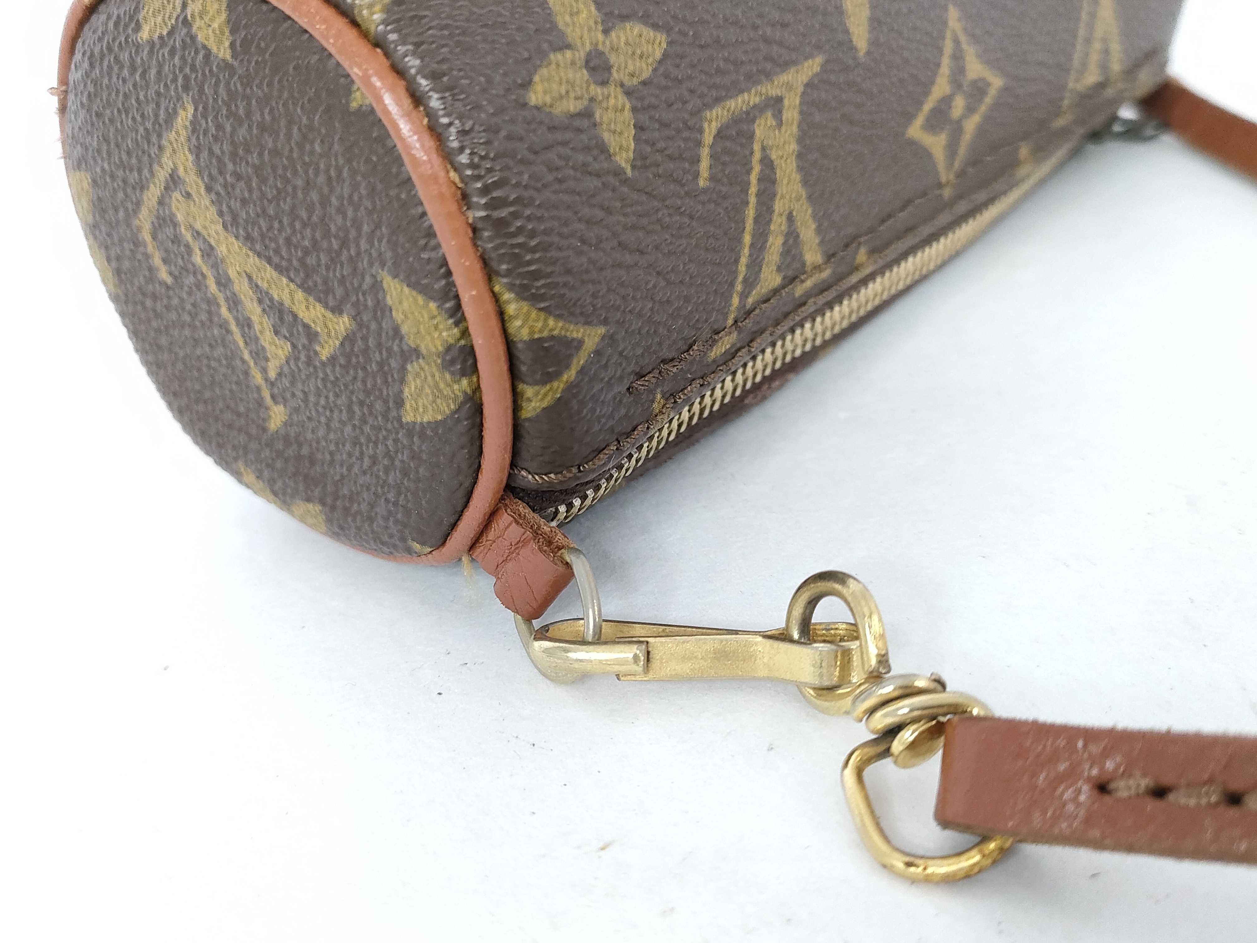 Monogram Louis Vuitton Monogram Pouch — view 5