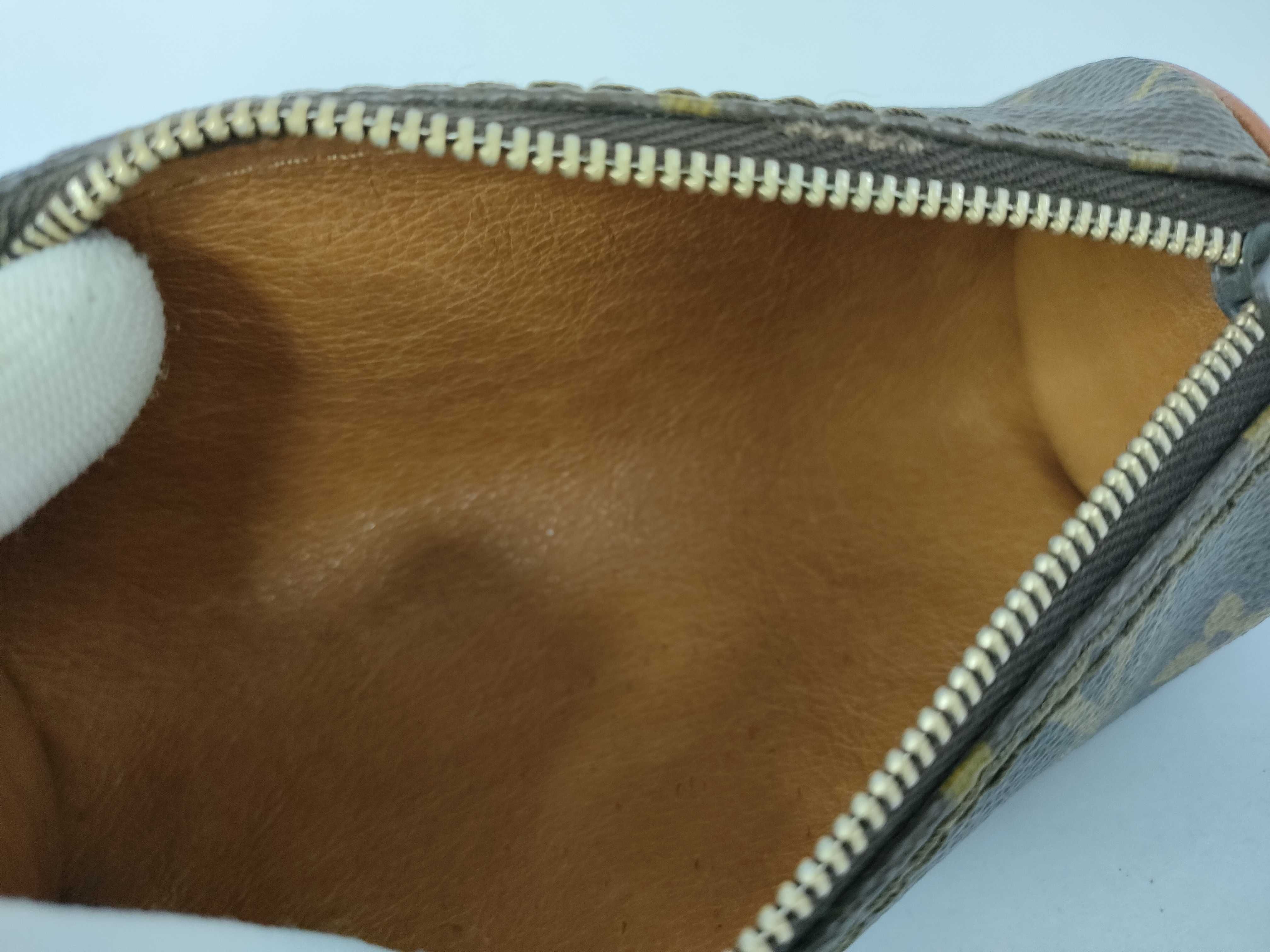 Monogram Louis Vuitton Monogram Pouch — view 9