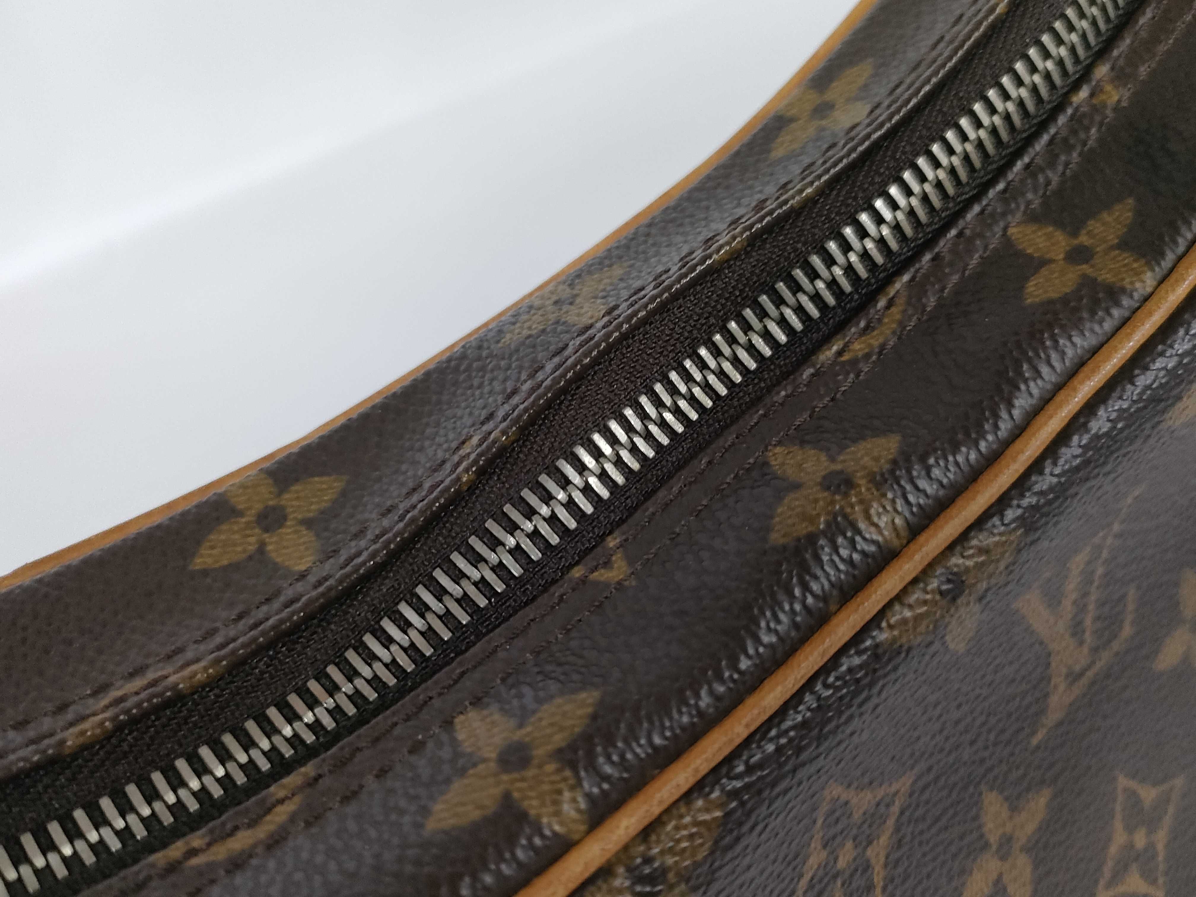 Monogram Louis Vuitton Croissant MM Monogram M51512 TH0033 Shoulder Bag — view 8