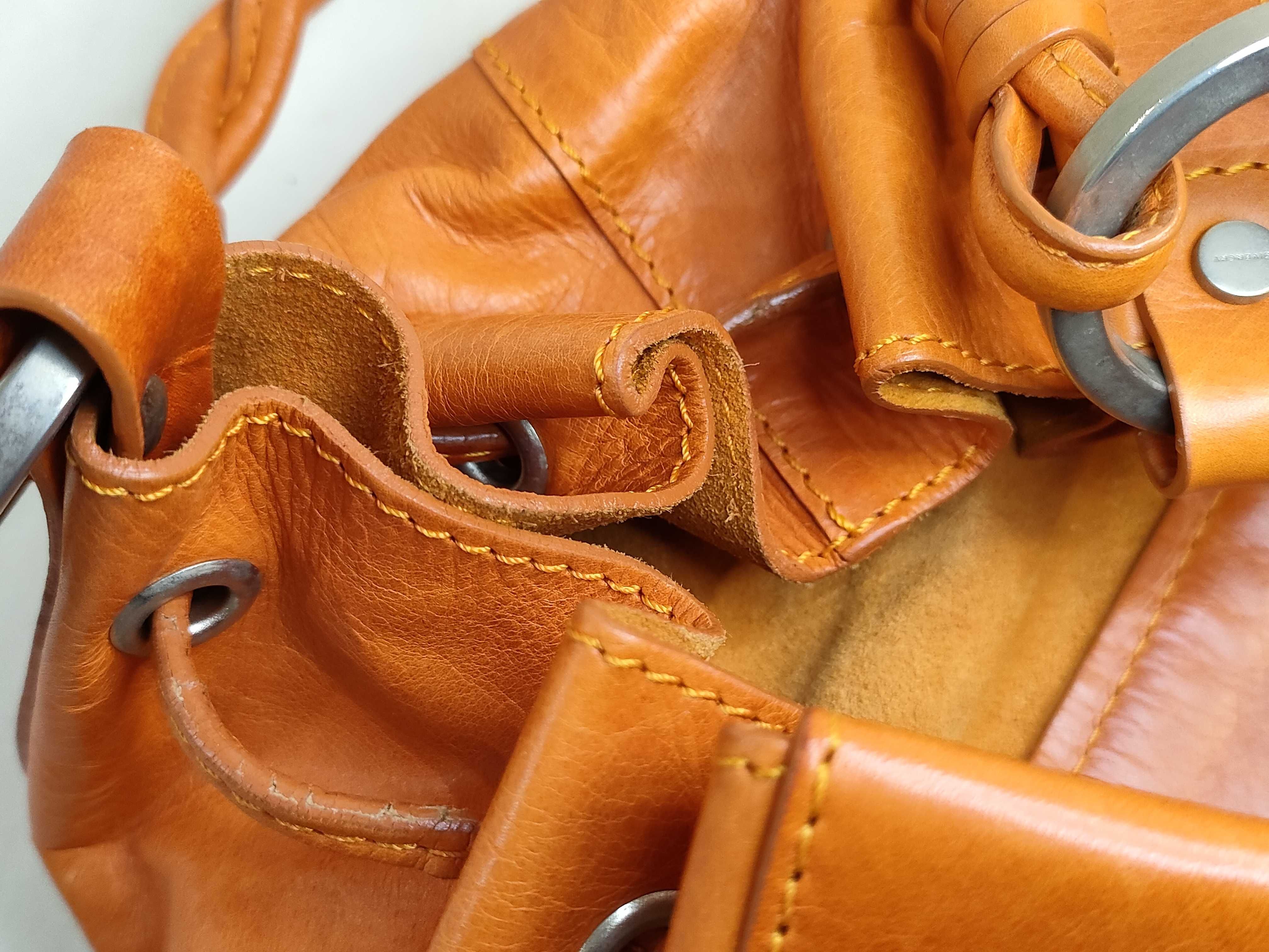 Handbag / Leather Handbag — view 11