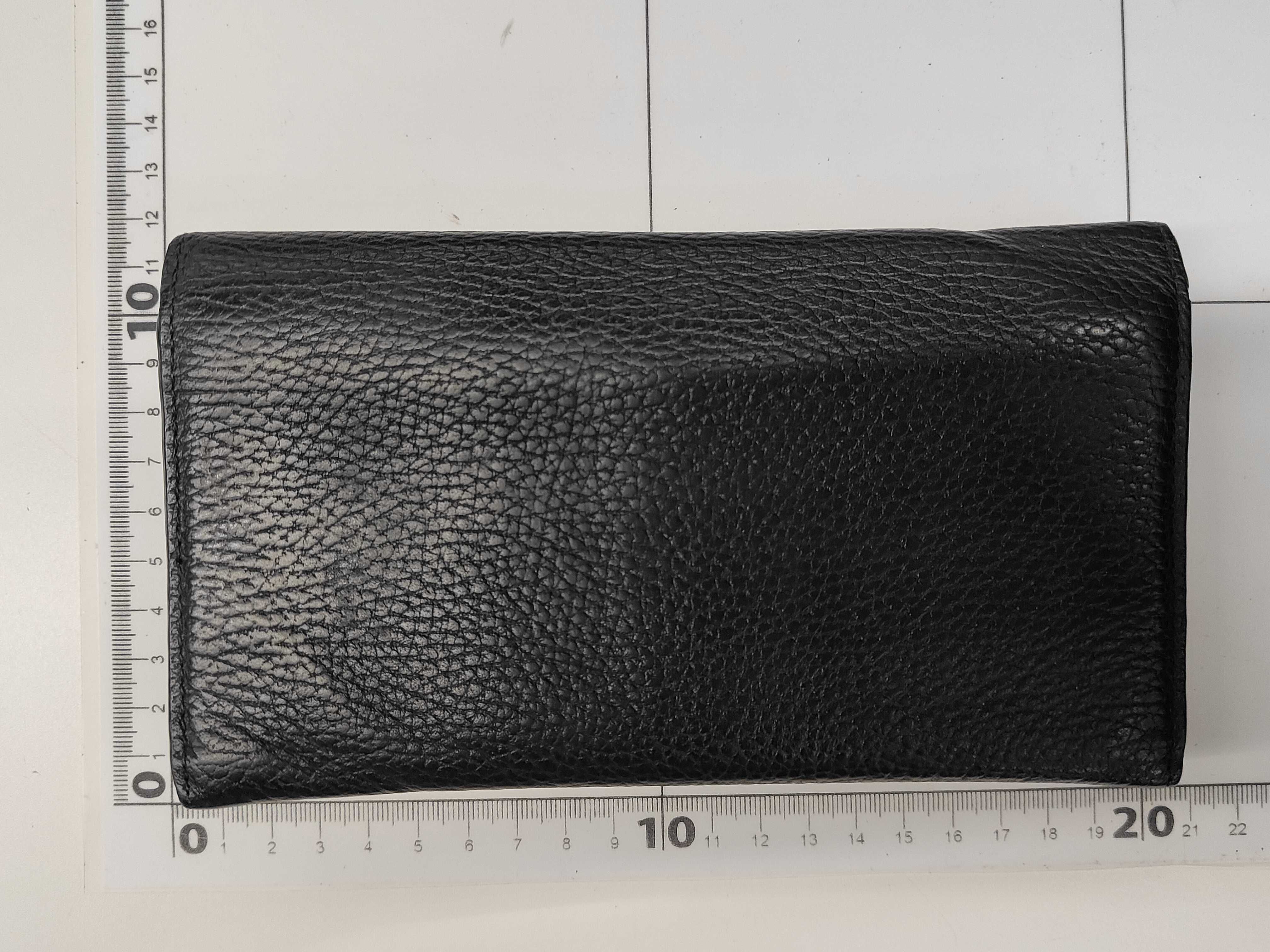 Interlocking Long Wallet — view 2