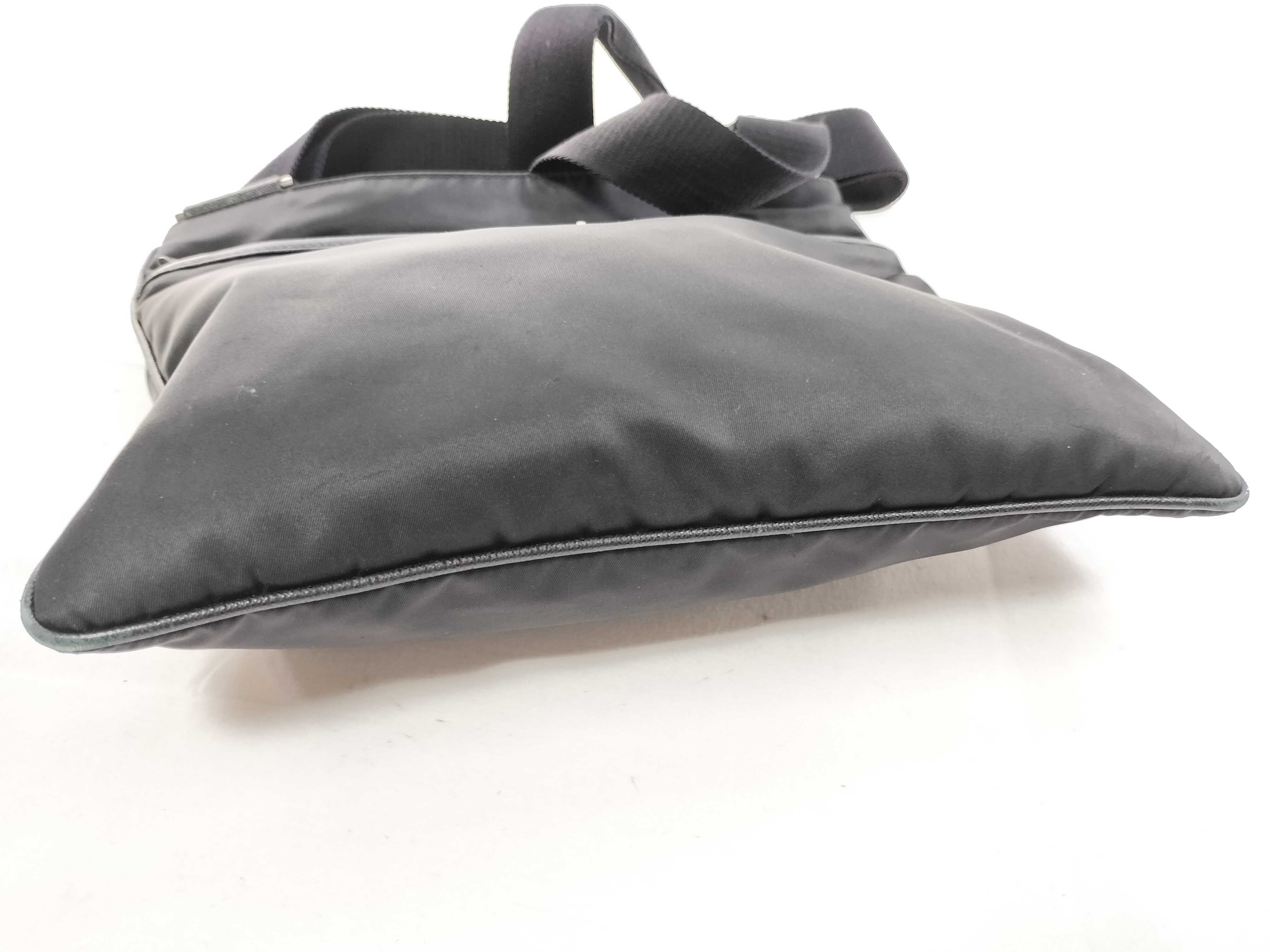 Nylon Triangle Plate Shoulder Bag — view 8