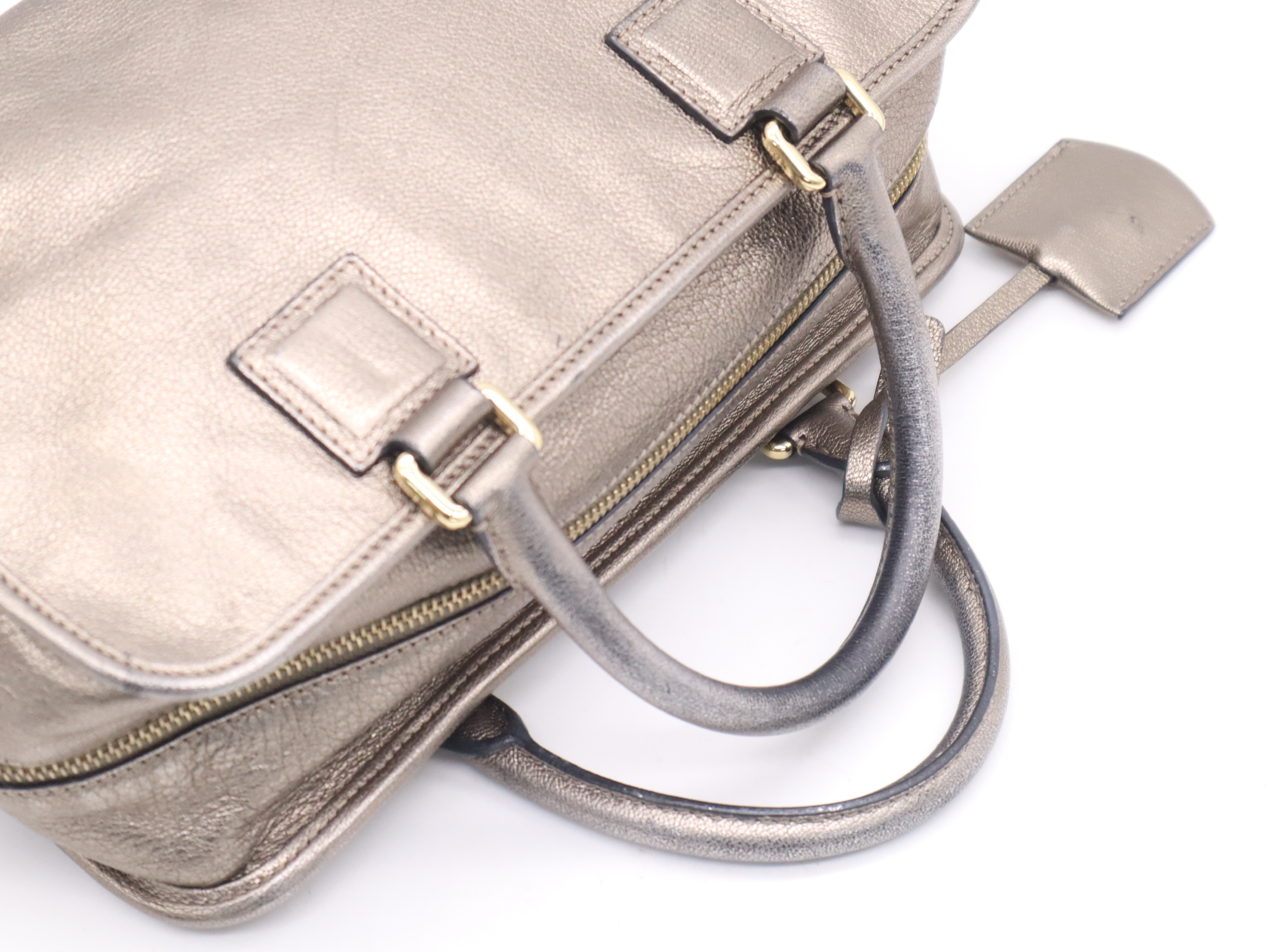 Leather Amazona 28 Handbag with Padlock, 2 Keys, and Clochette (Gold) — view 6
