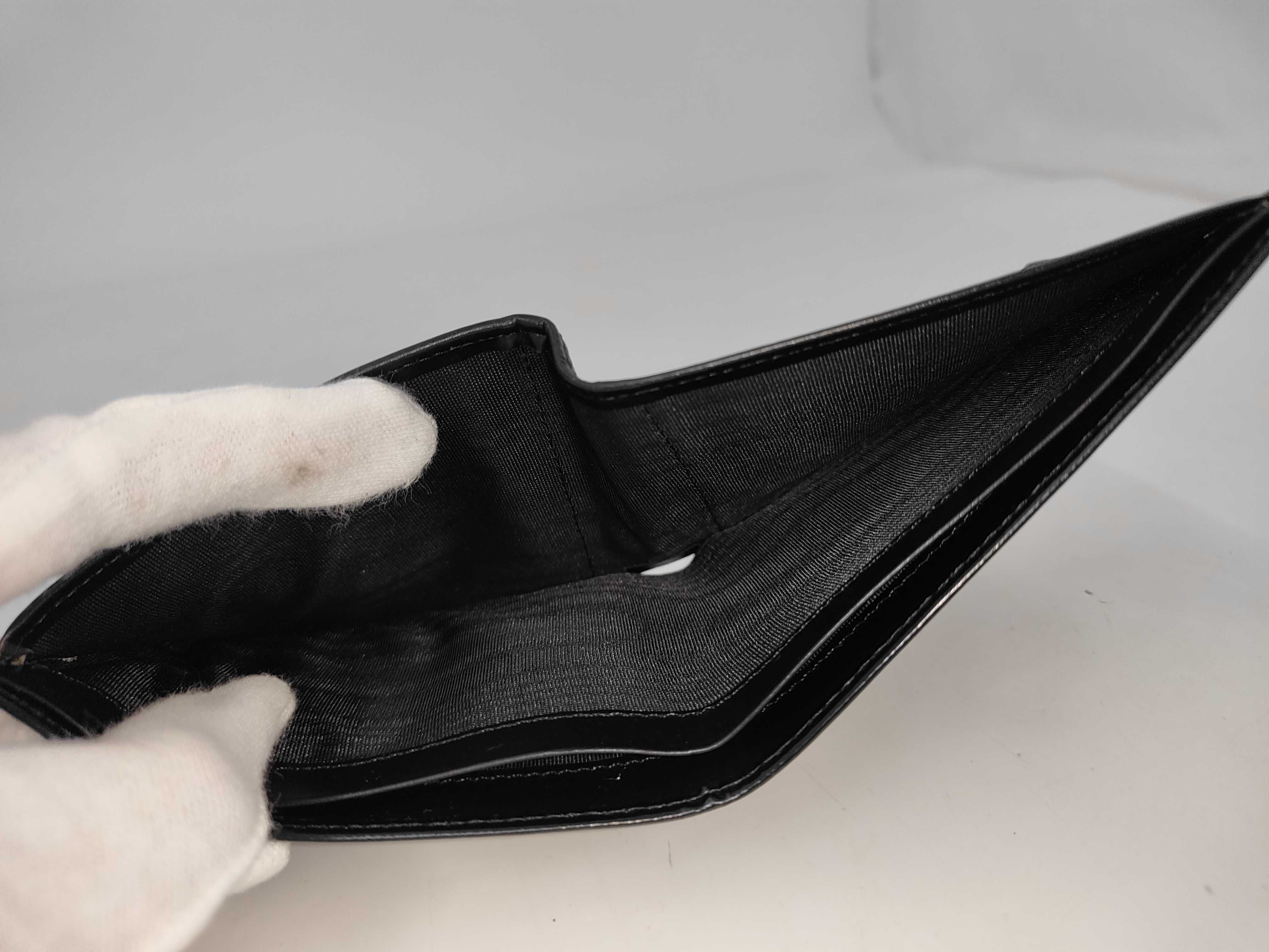 Bi-fold Wallet Leather Wallet — view 8