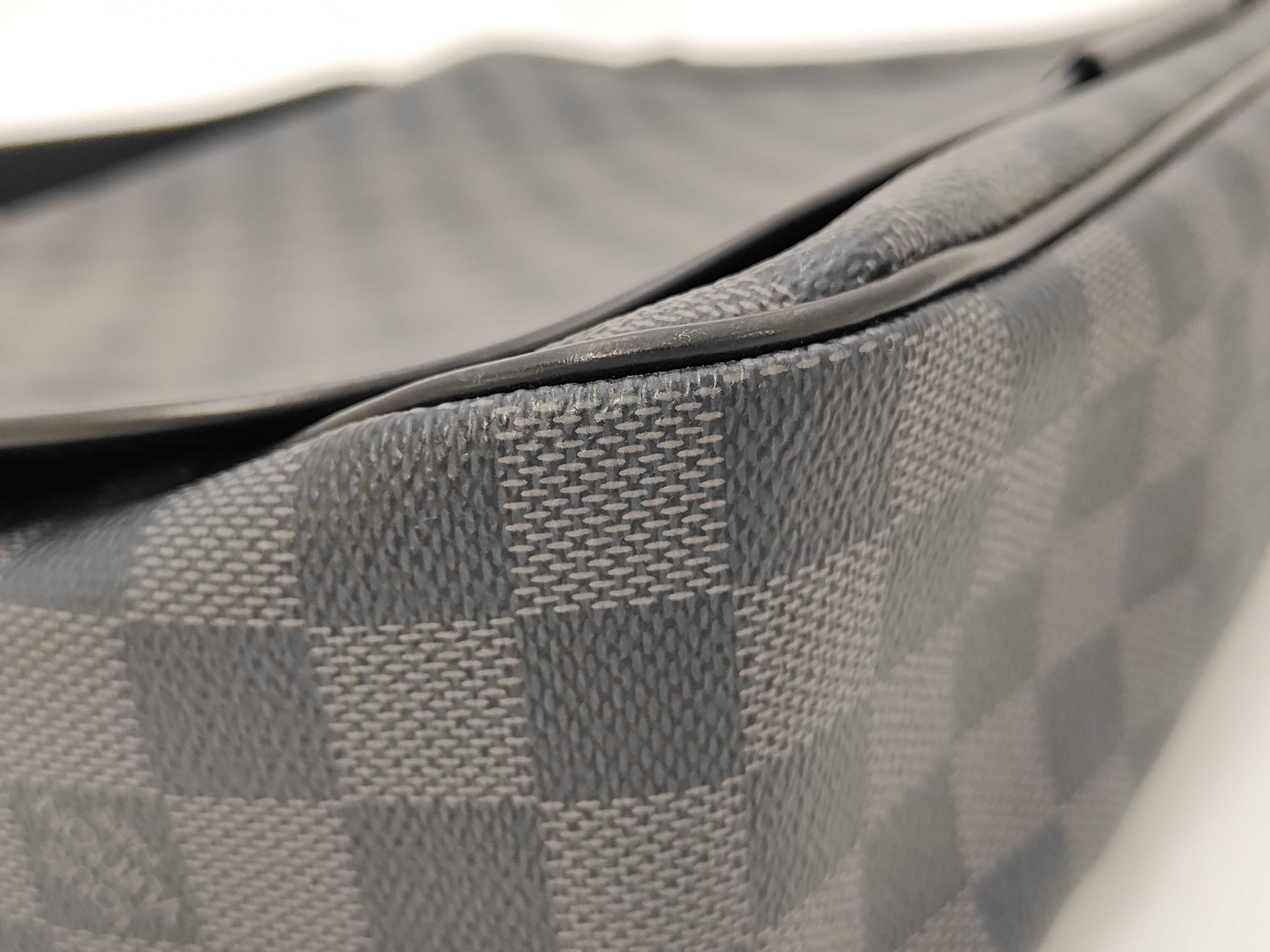 Damier Graphite Daniel MM Shoulder Bag — view 6