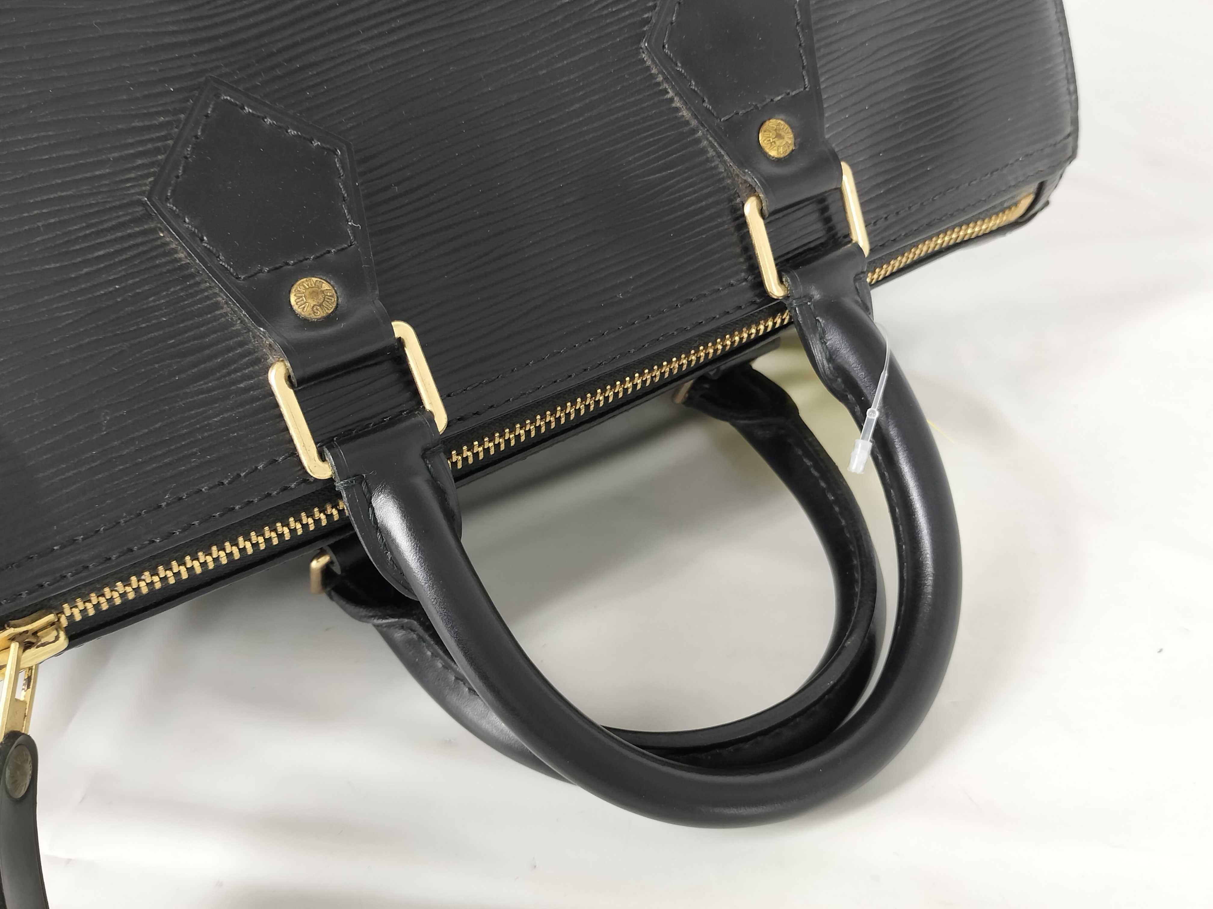 Epi M43012 Speedy 25 Noir Handbag — view 3