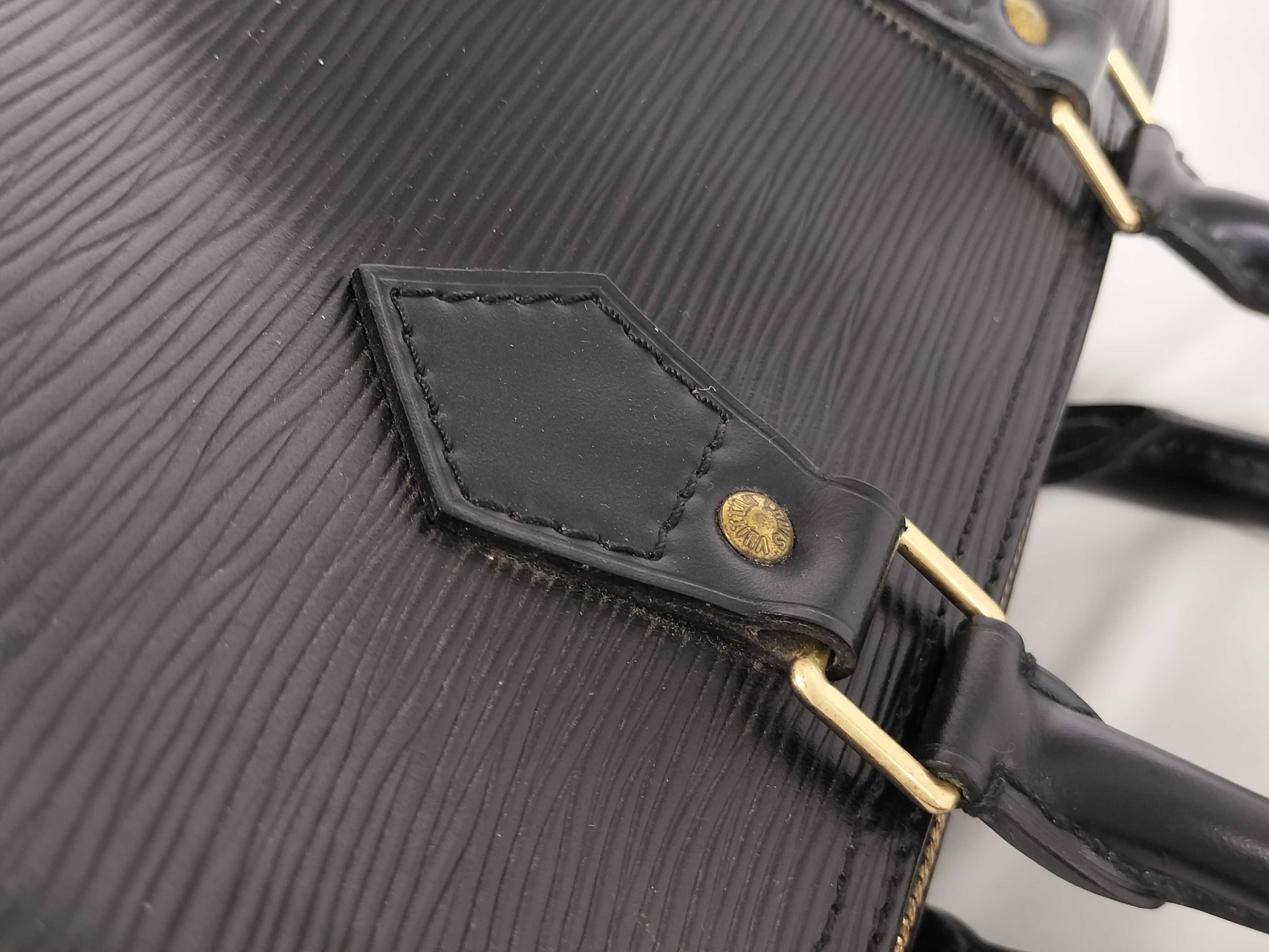 Epi M43012 Speedy 25 Noir Handbag — view 5