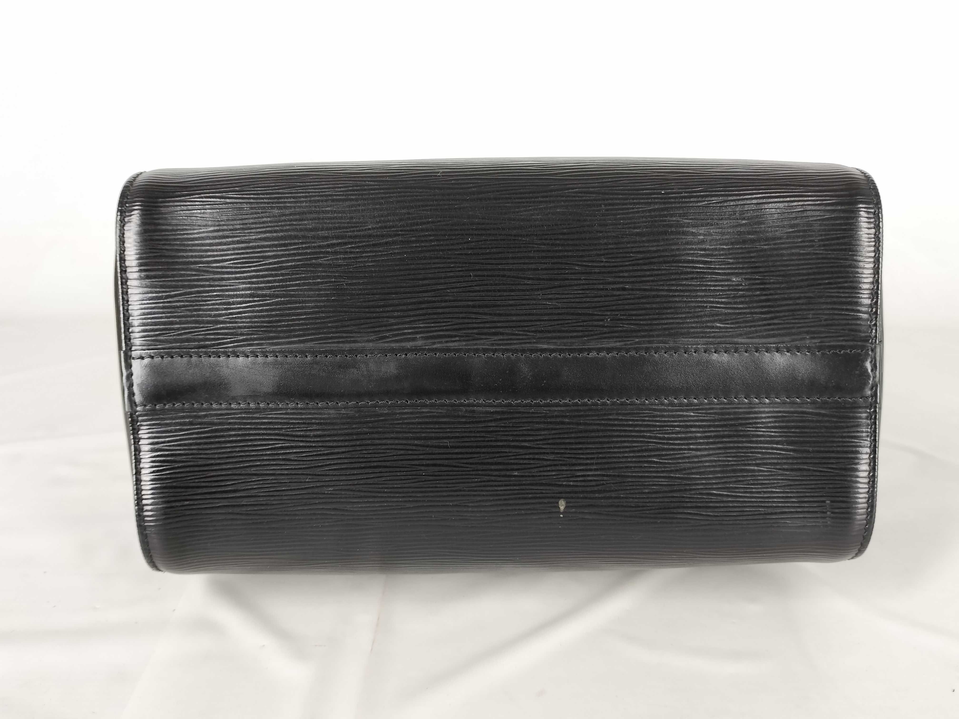 Epi M43012 Speedy 25 Noir Handbag — view 7