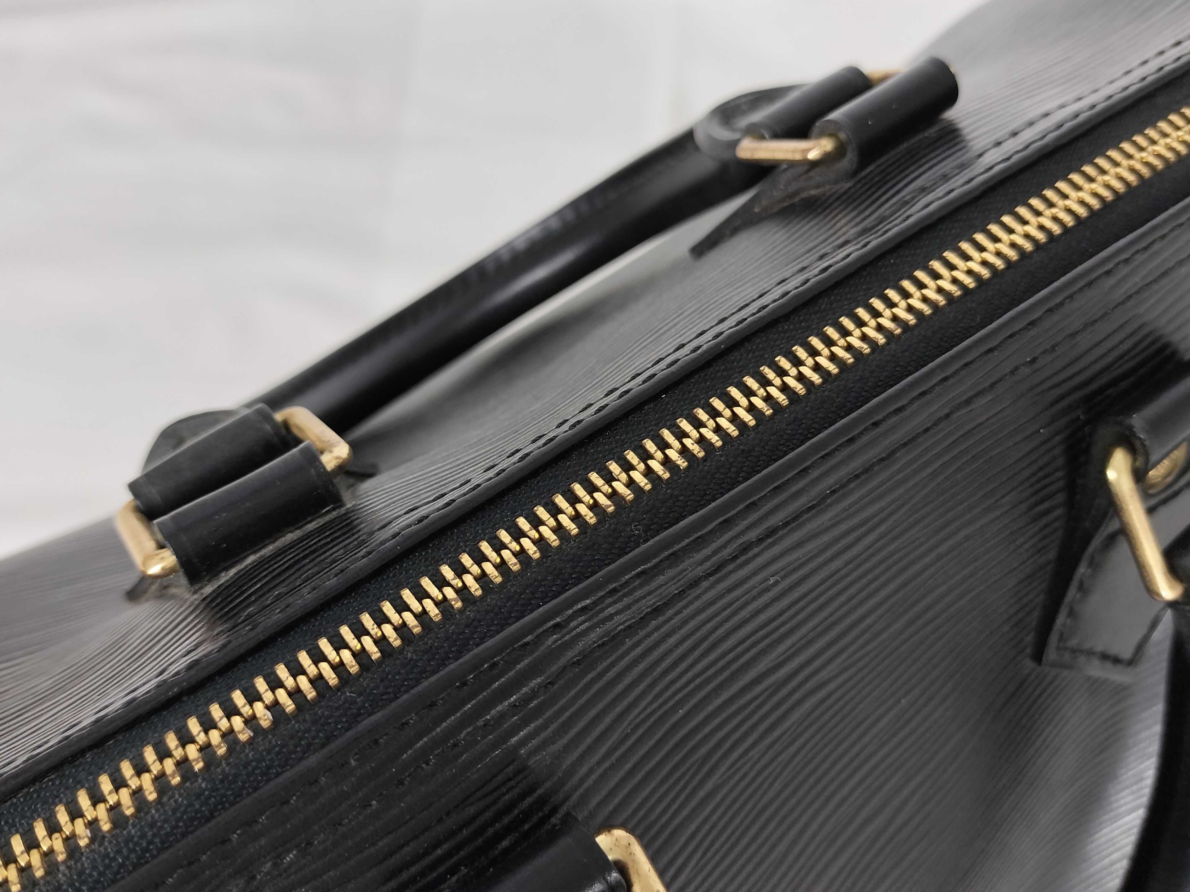 Epi M43012 Speedy 25 Noir Handbag — view 9