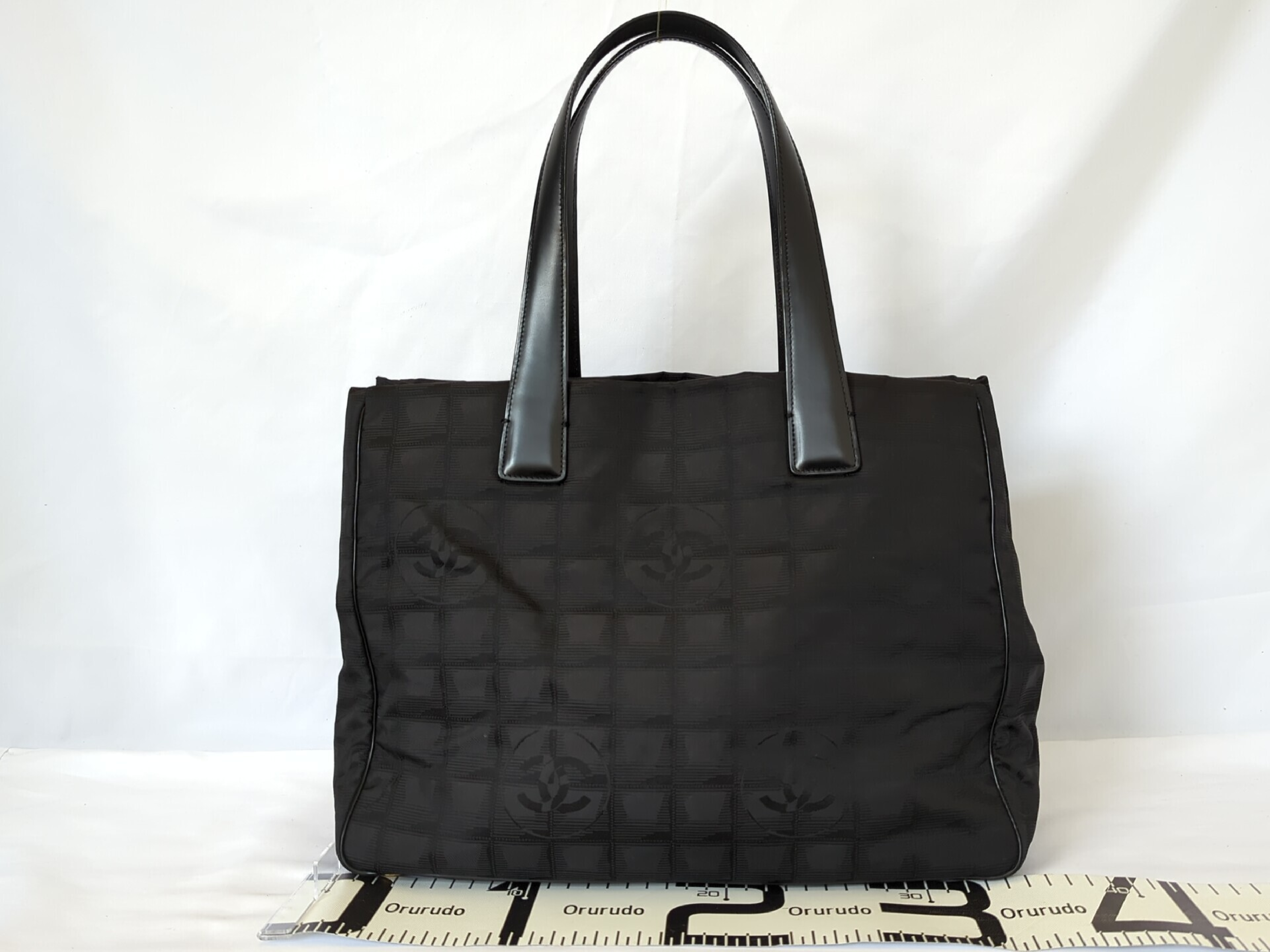 New Travel Line Tote Black No. 10 Tote Bag — view 2
