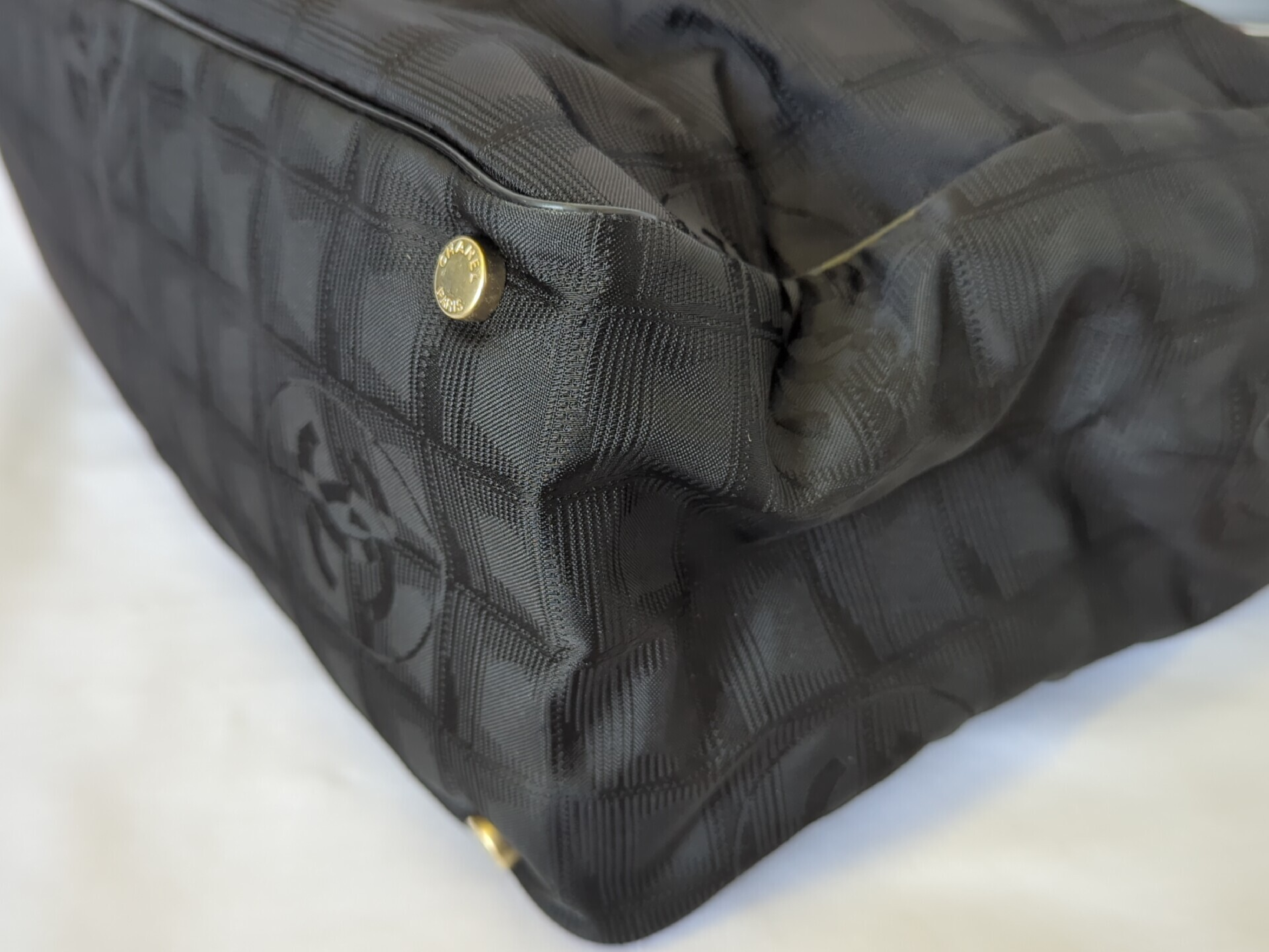 New Travel Line Tote Black No. 10 Tote Bag — view 4