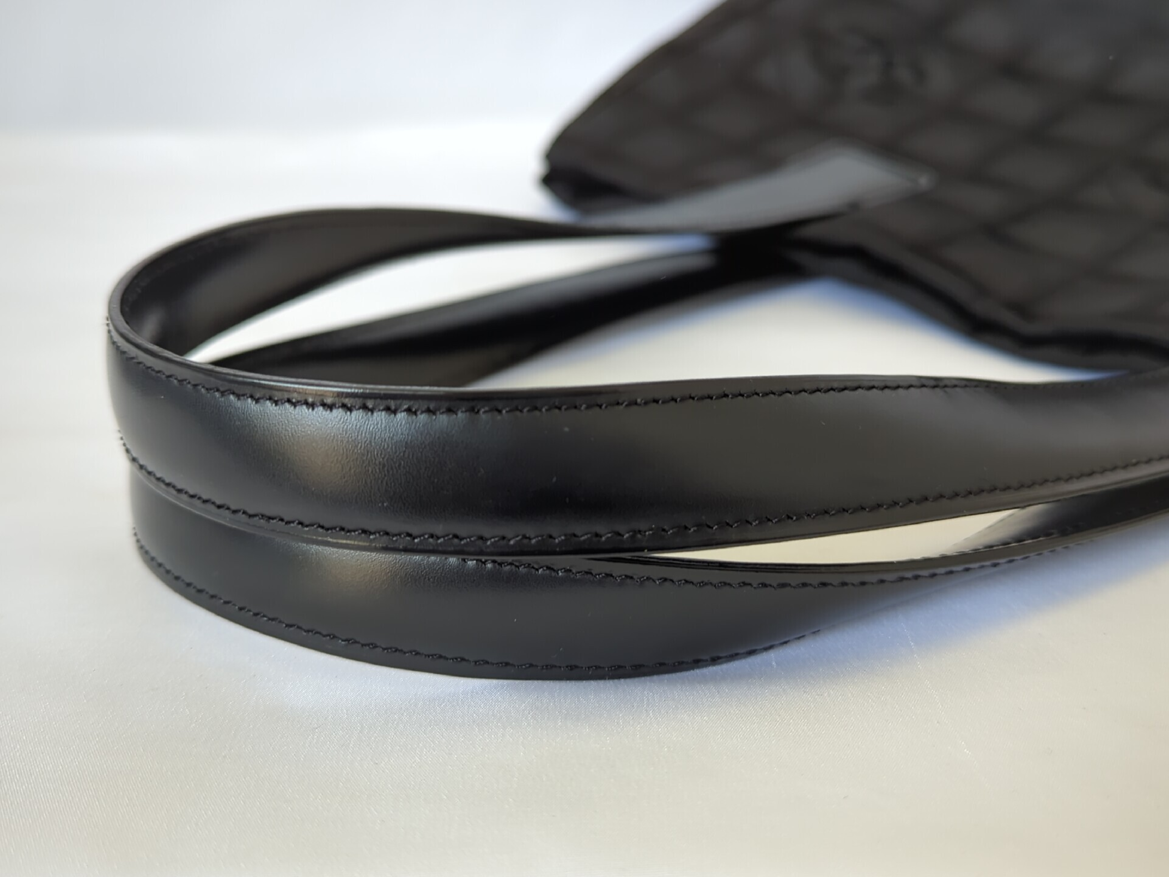 New Travel Line Tote Black No. 10 Tote Bag — view 9