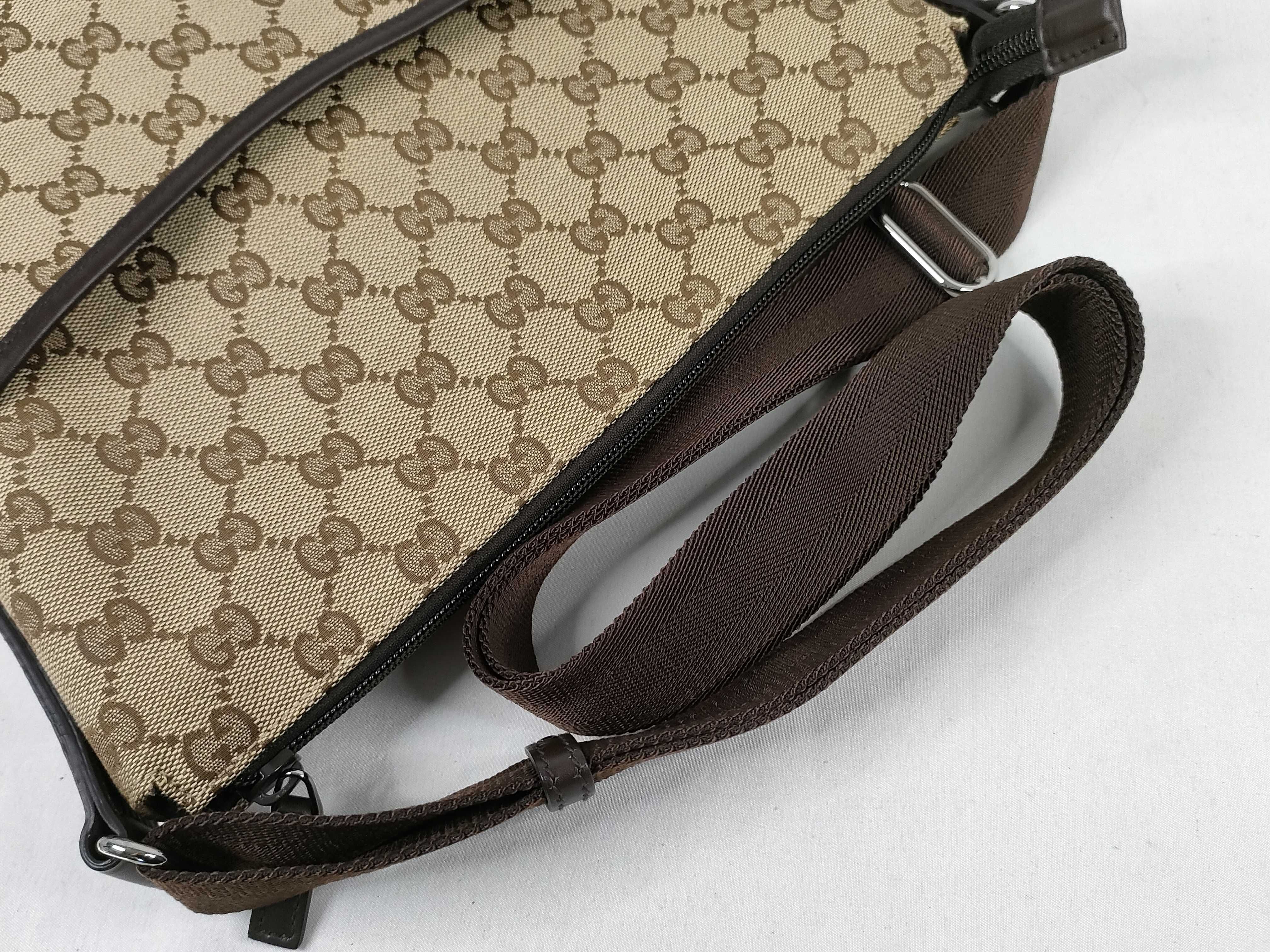 GG Canvas Shoulder Bag 145857 (Beige) — view 3