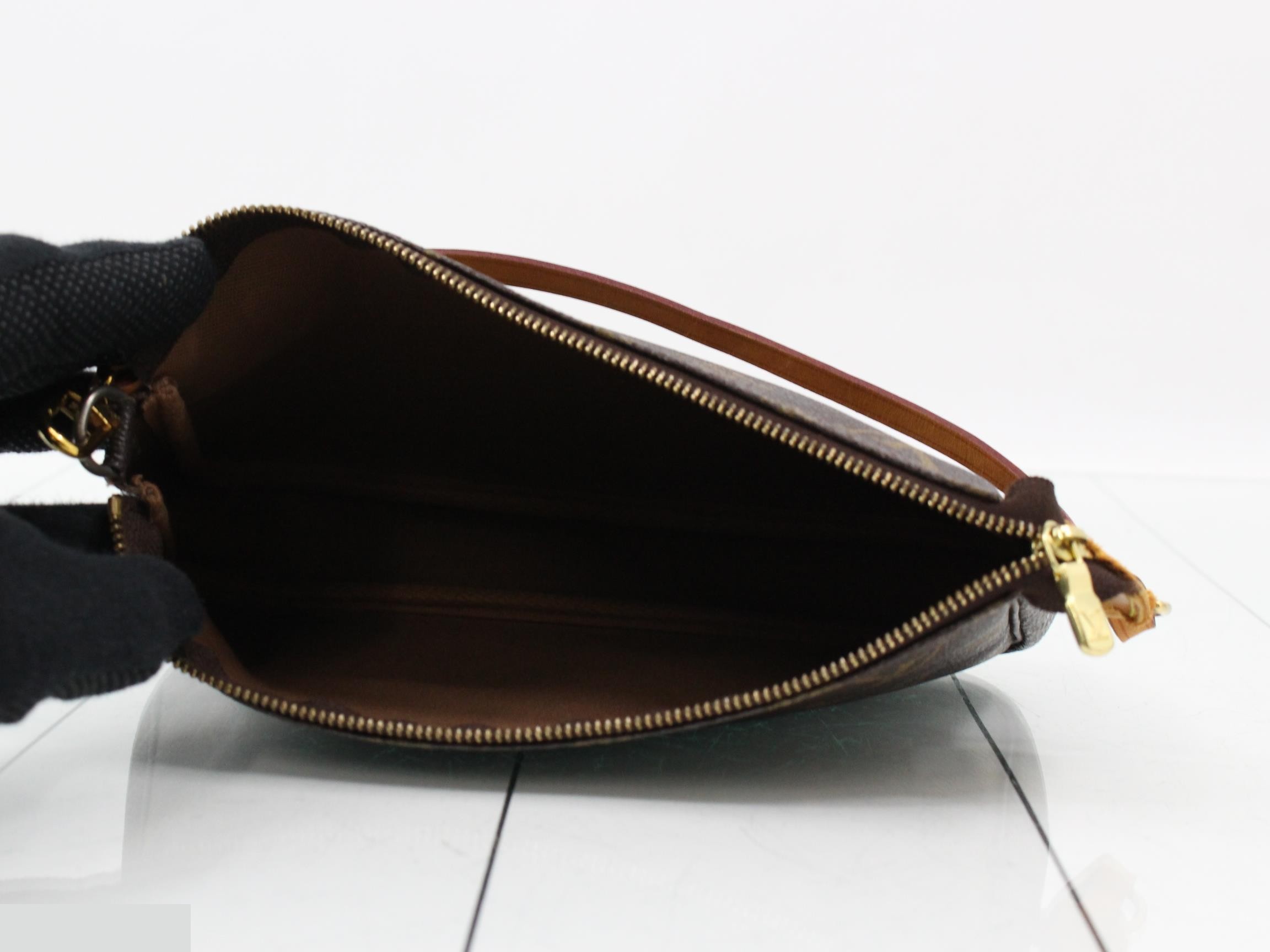 Pochette Accessoires (old model) — view 4