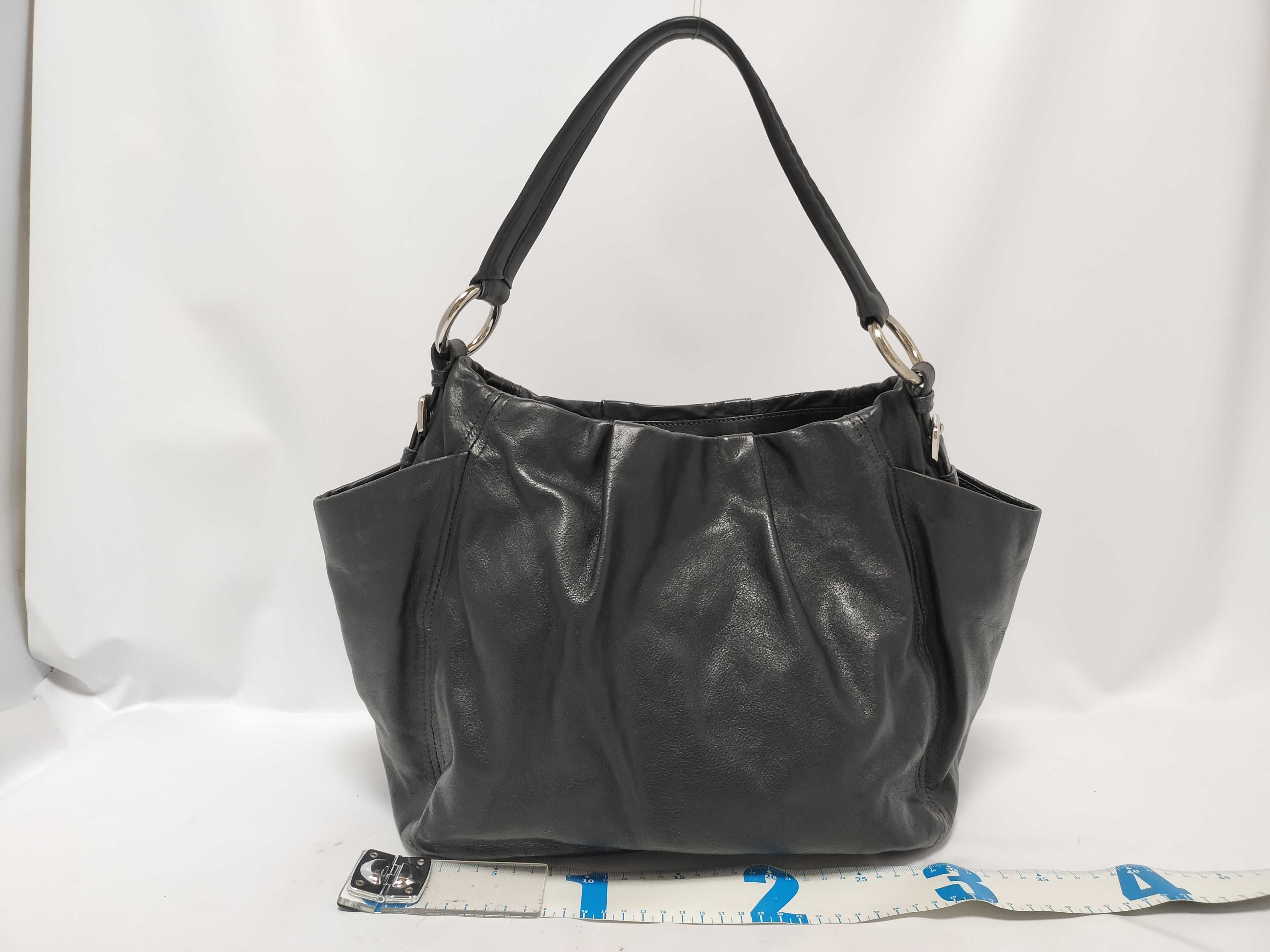 Leather Shoulder Bag Black Shoulder Bag — view 2