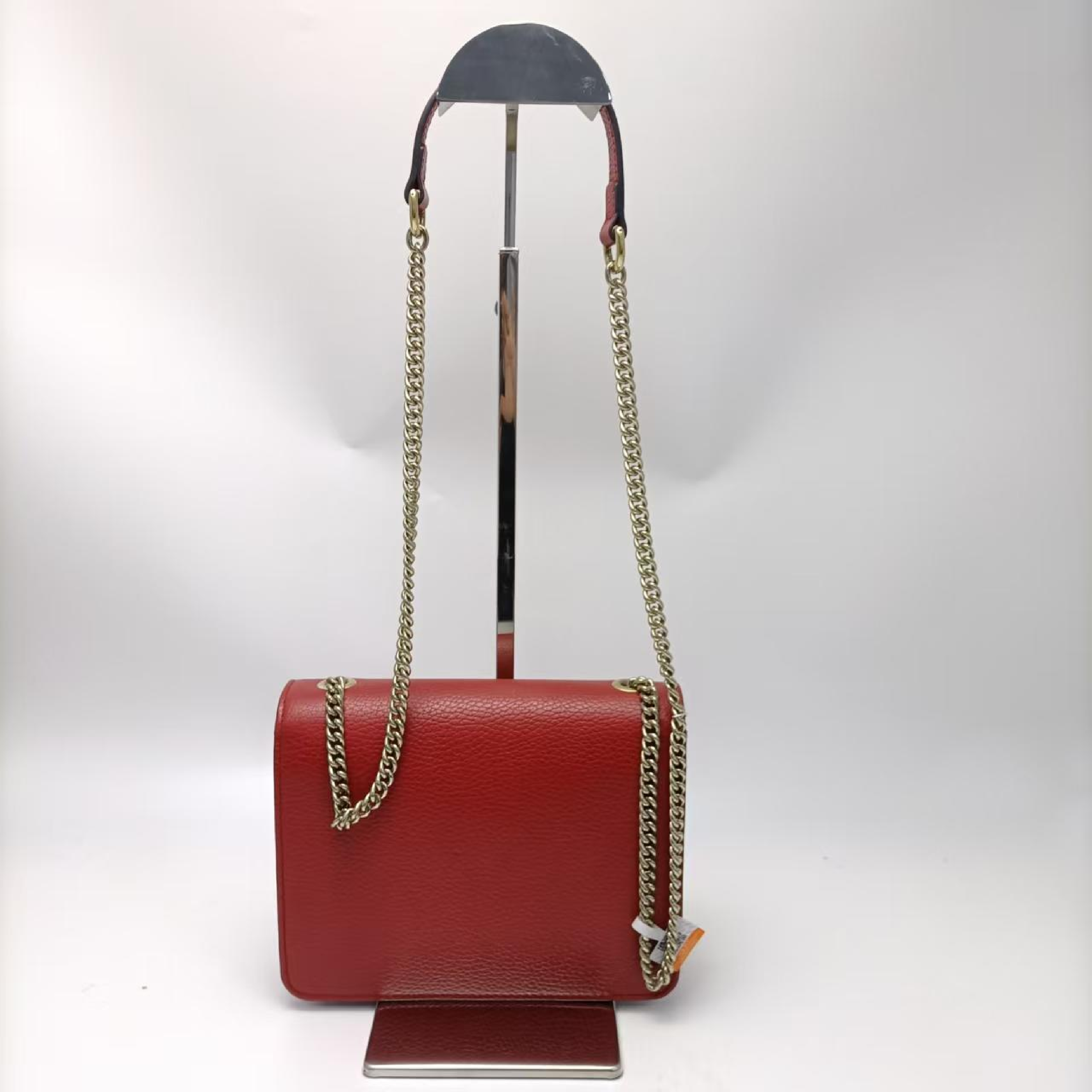interlocking cowhide shoulder bag 510304 shoulder bag — view 2