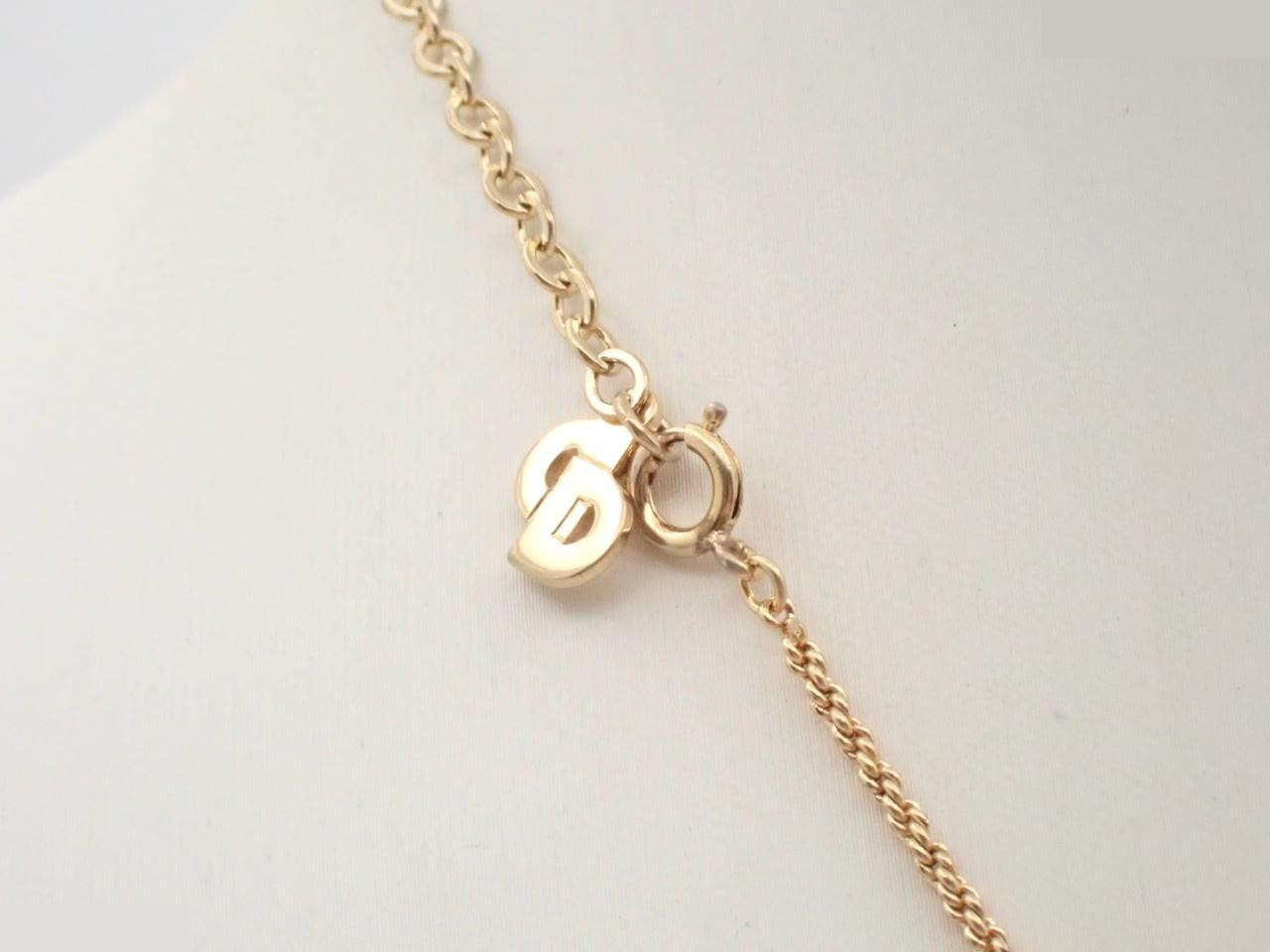 Other lines: Precious metal necklaces and pendants, chain approximately 42cm. — view 2
