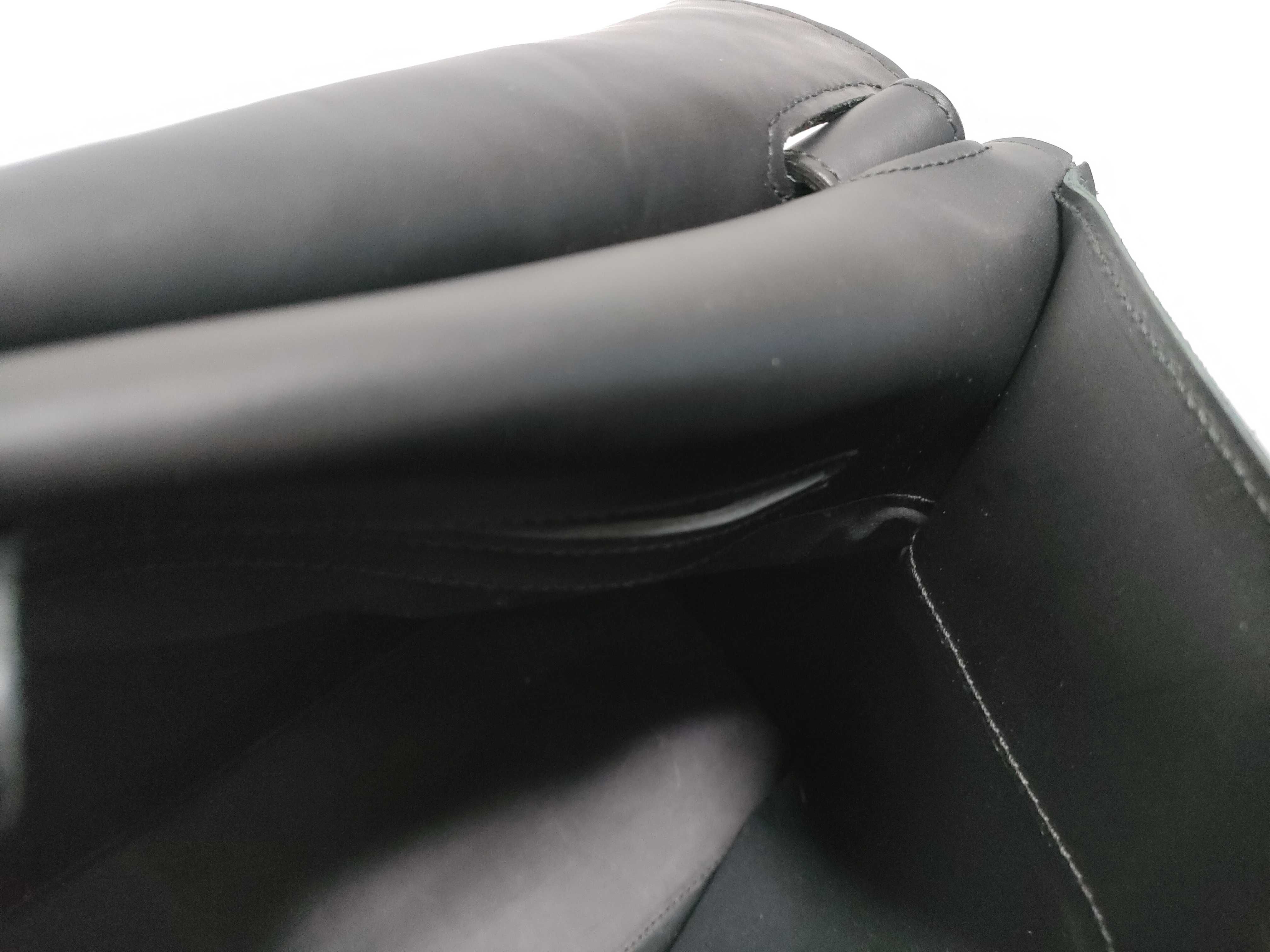 Intrecciato Messenger Shoulder Bag — view 11