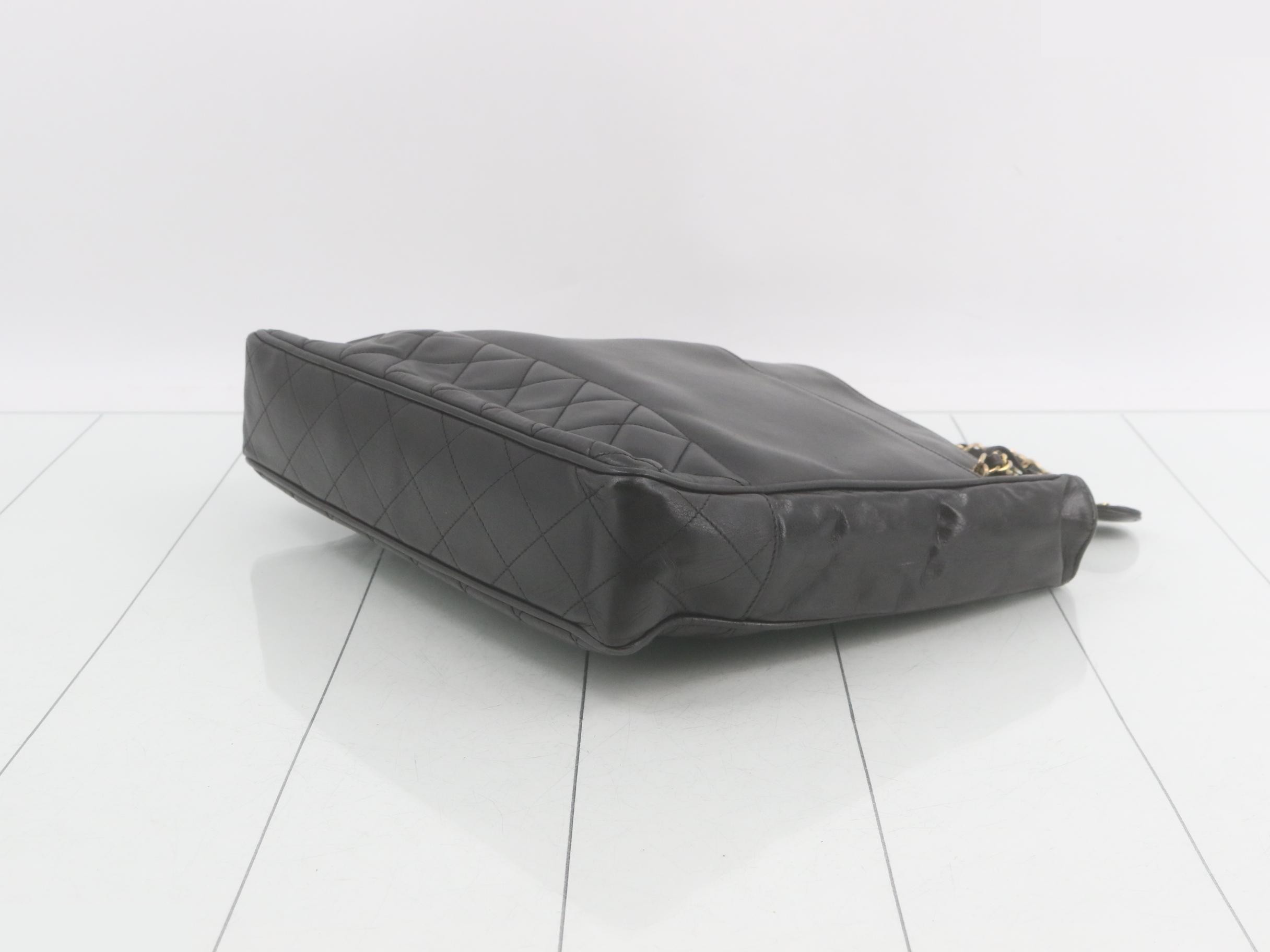 Matelassé Lamb Chain Tote Bag — view 6
