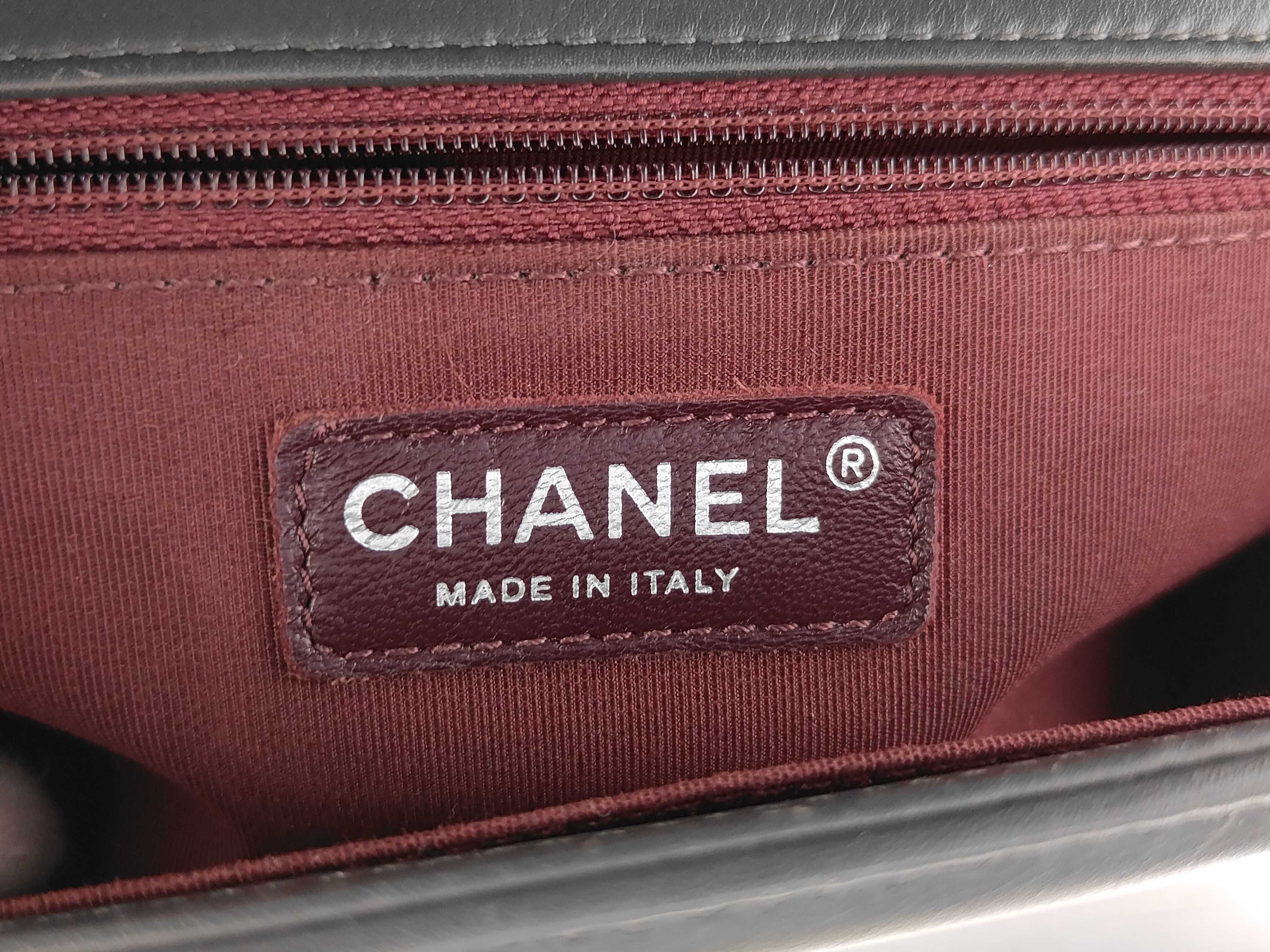 Le Boy Black V-Stitch Shoulder Bag — view 14