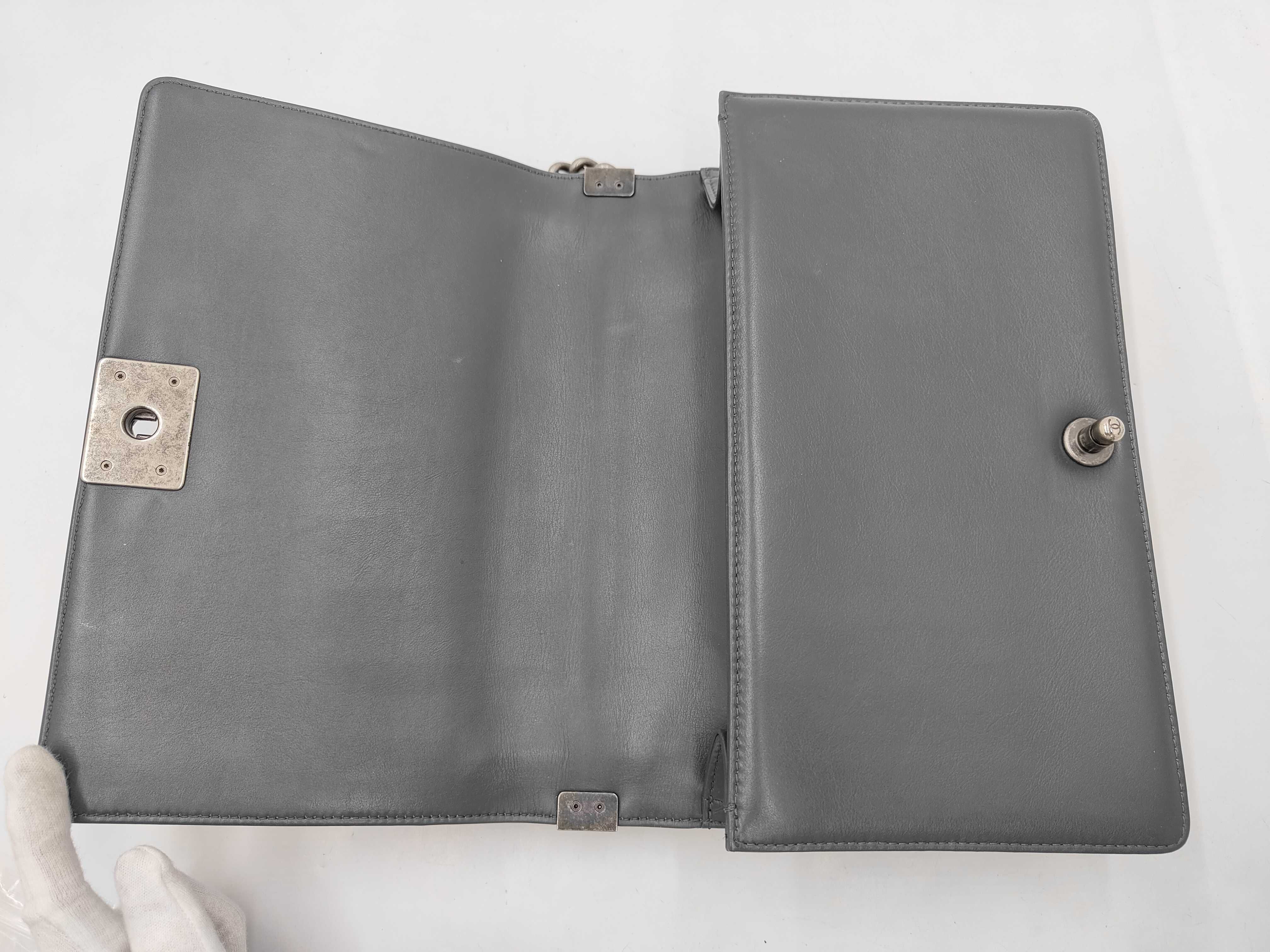 Le Boy Black V-Stitch Shoulder Bag — view 9