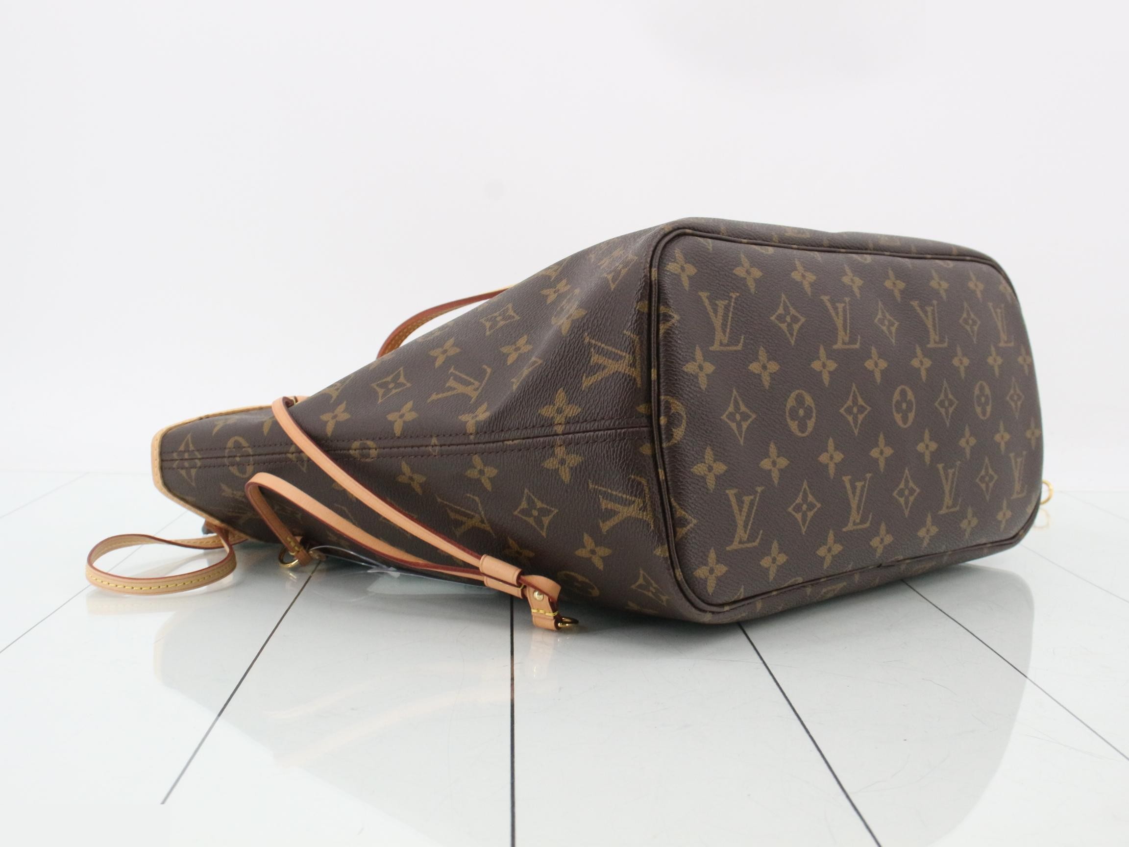 Monogram Neverfull MM Tote Bag with Pouch — view 5