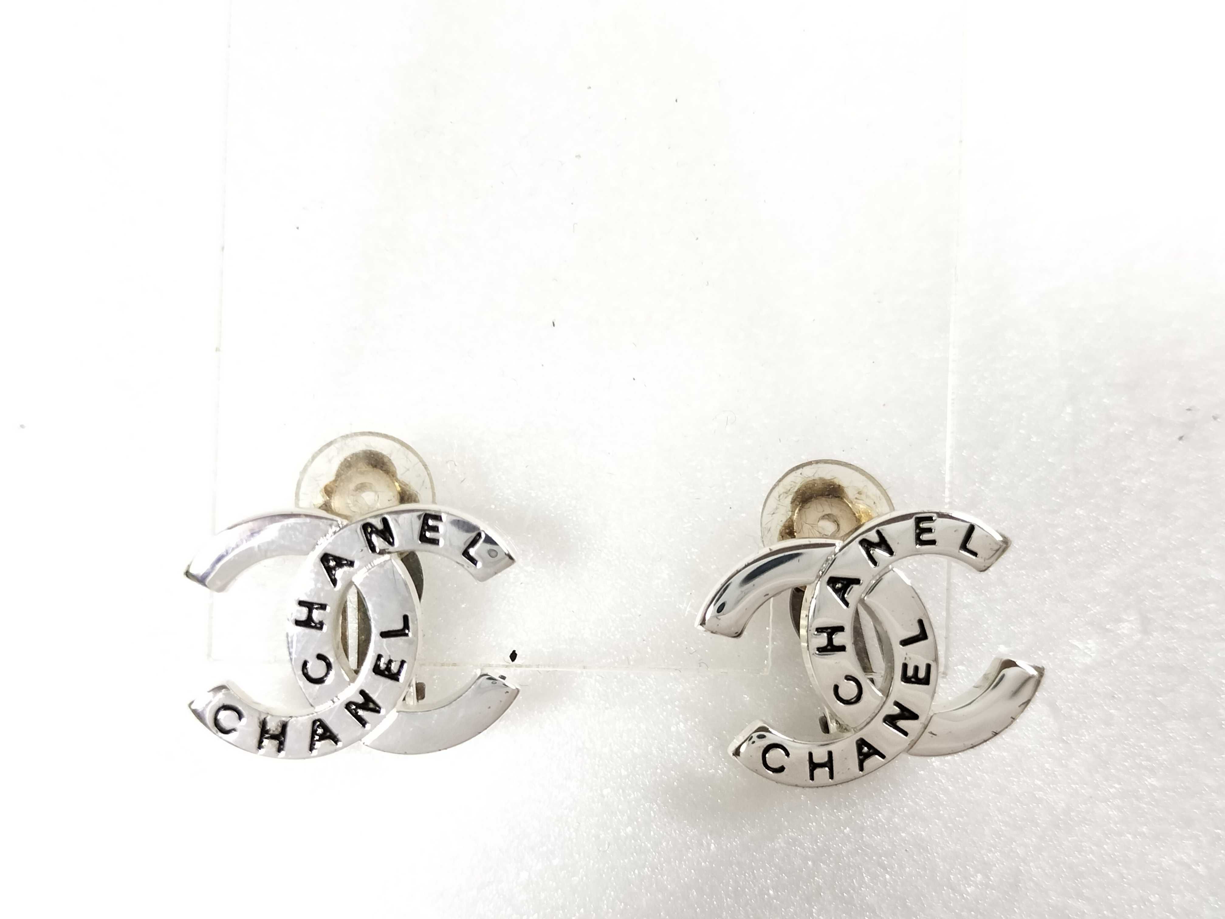 98P Earrings