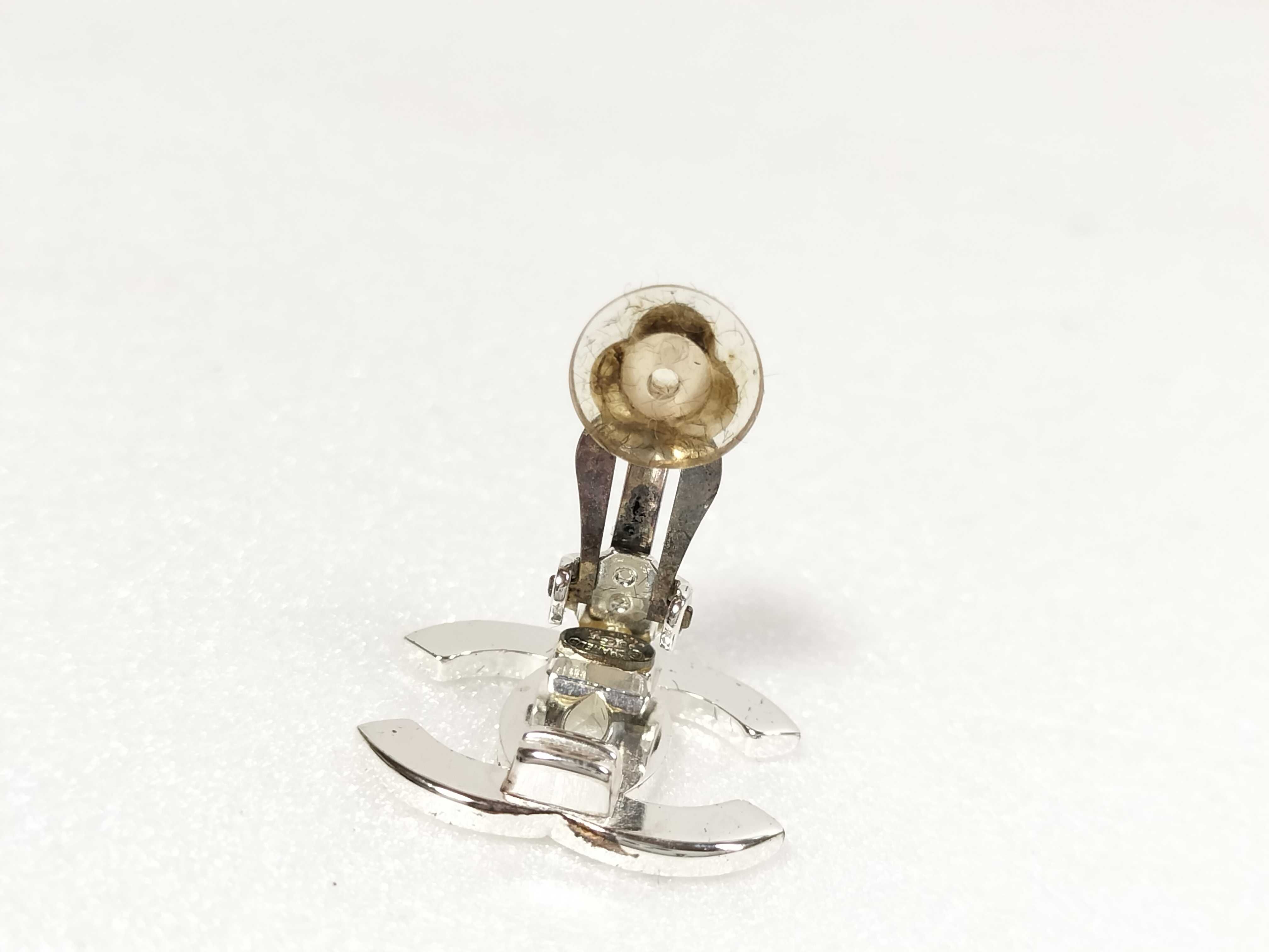 98P Earrings — view 5