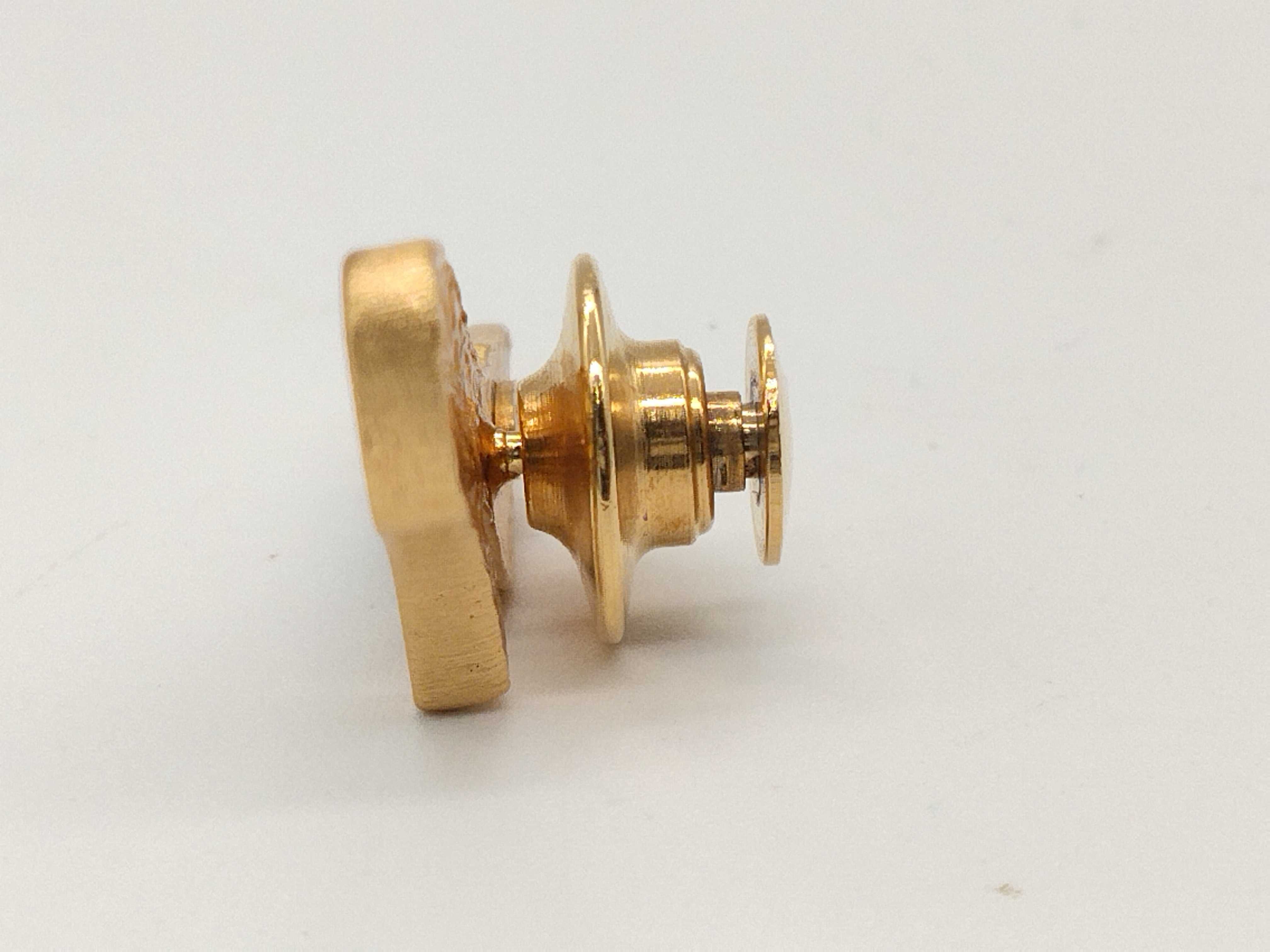 Coco Mark 02A Pin Brooch Small High Heel Brooch — view 2