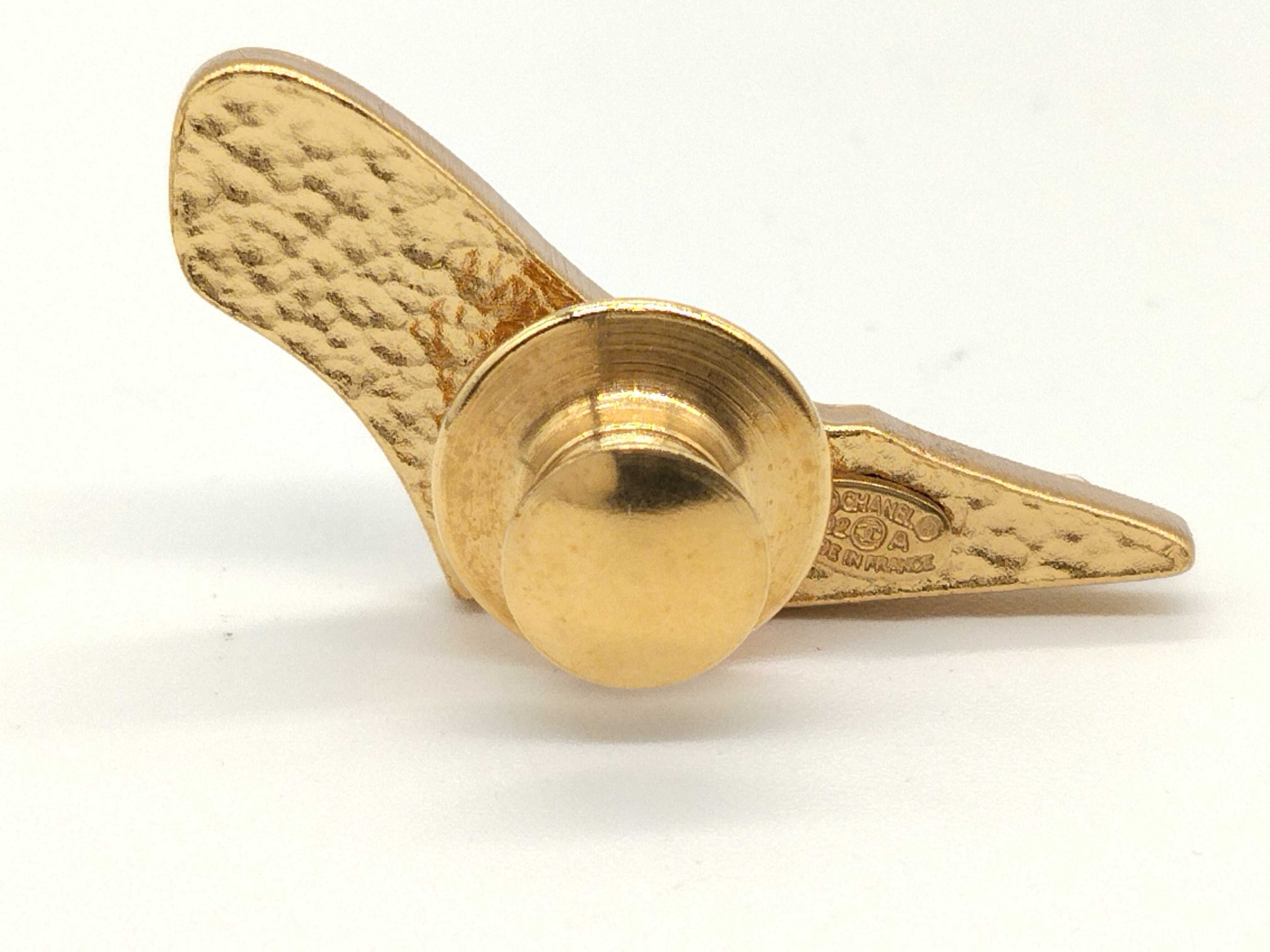 Coco Mark 02A Pin Brooch Small High Heel Brooch — view 3