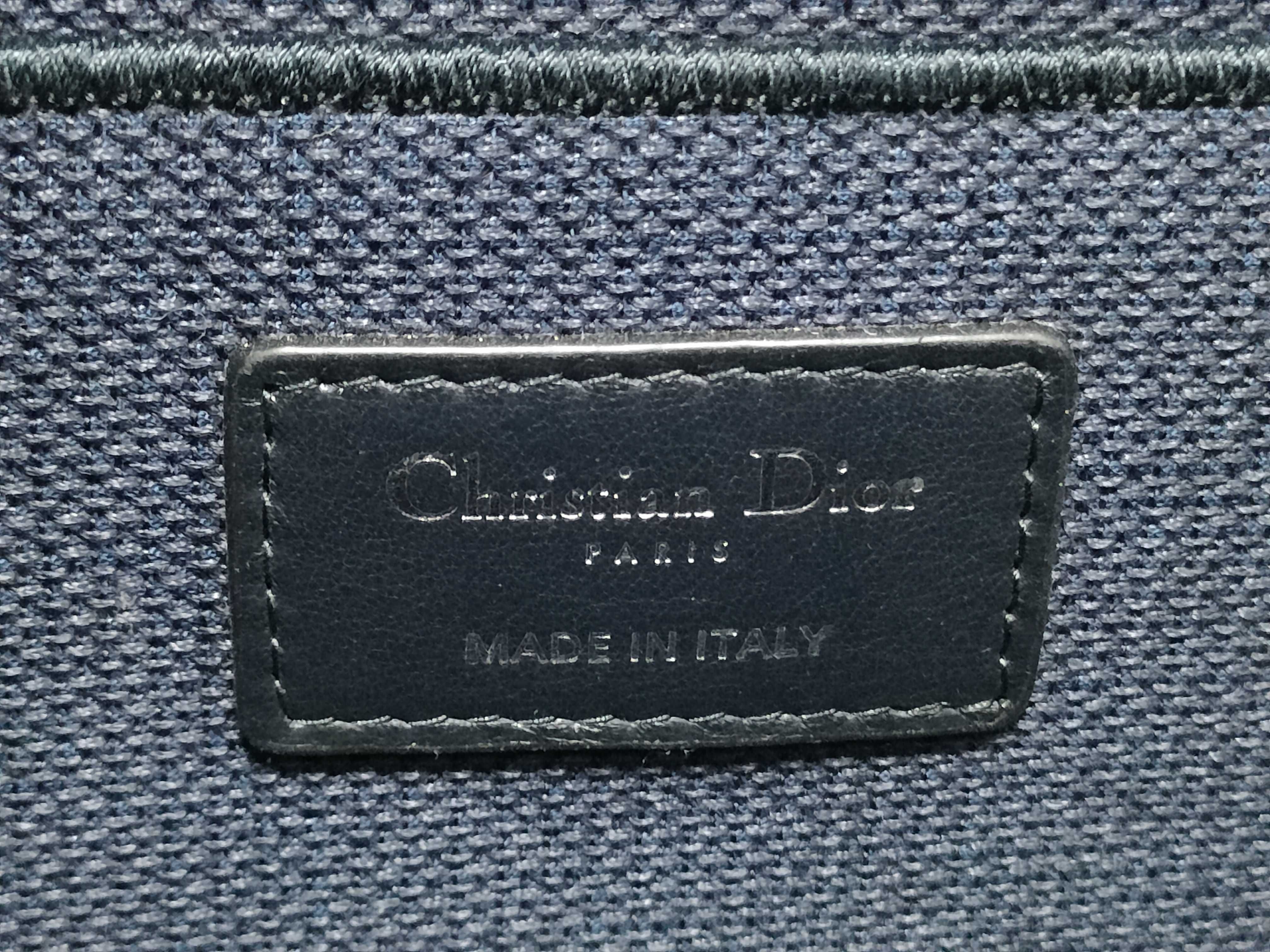 Trotter Vanity Bag — view 12