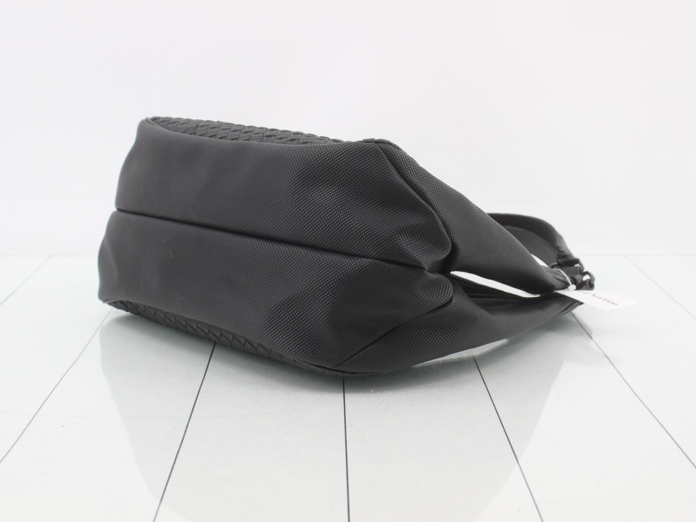 Intrecciato (bag) - Shoulder bag - Campara leather - Black — view 6