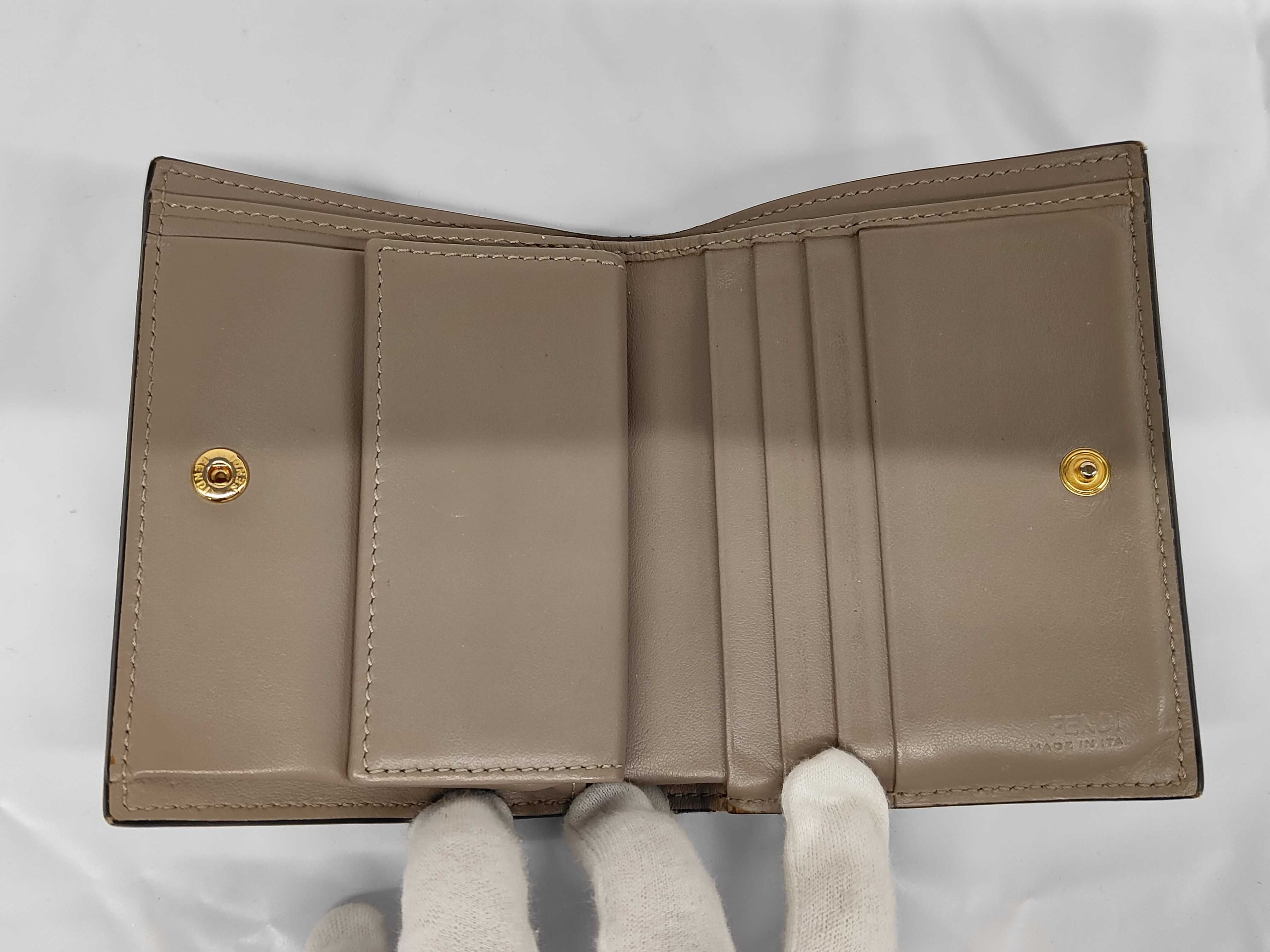 wallet with F logo — view 4