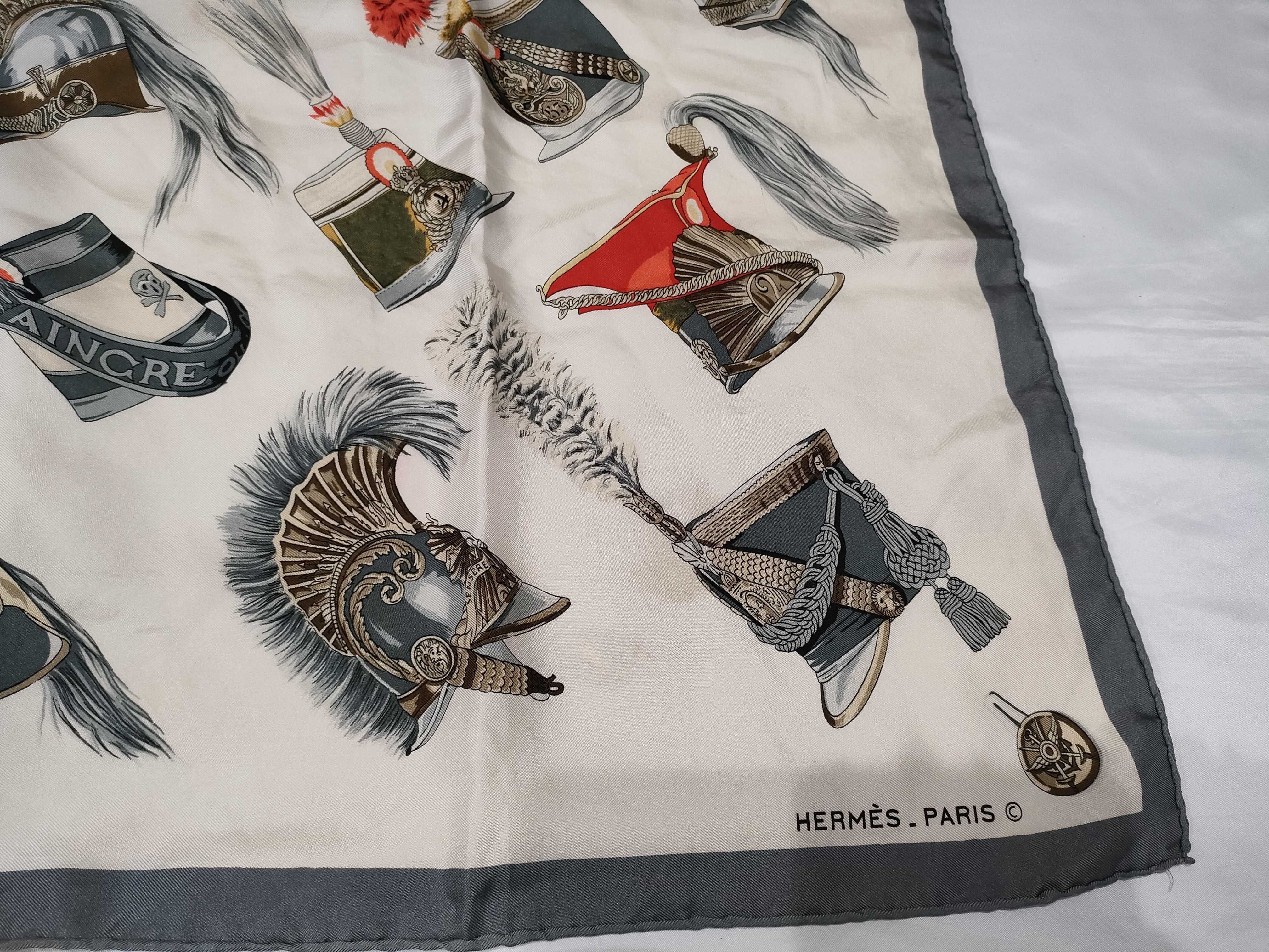 scarf, Carre 90, and other accessories. — view 5