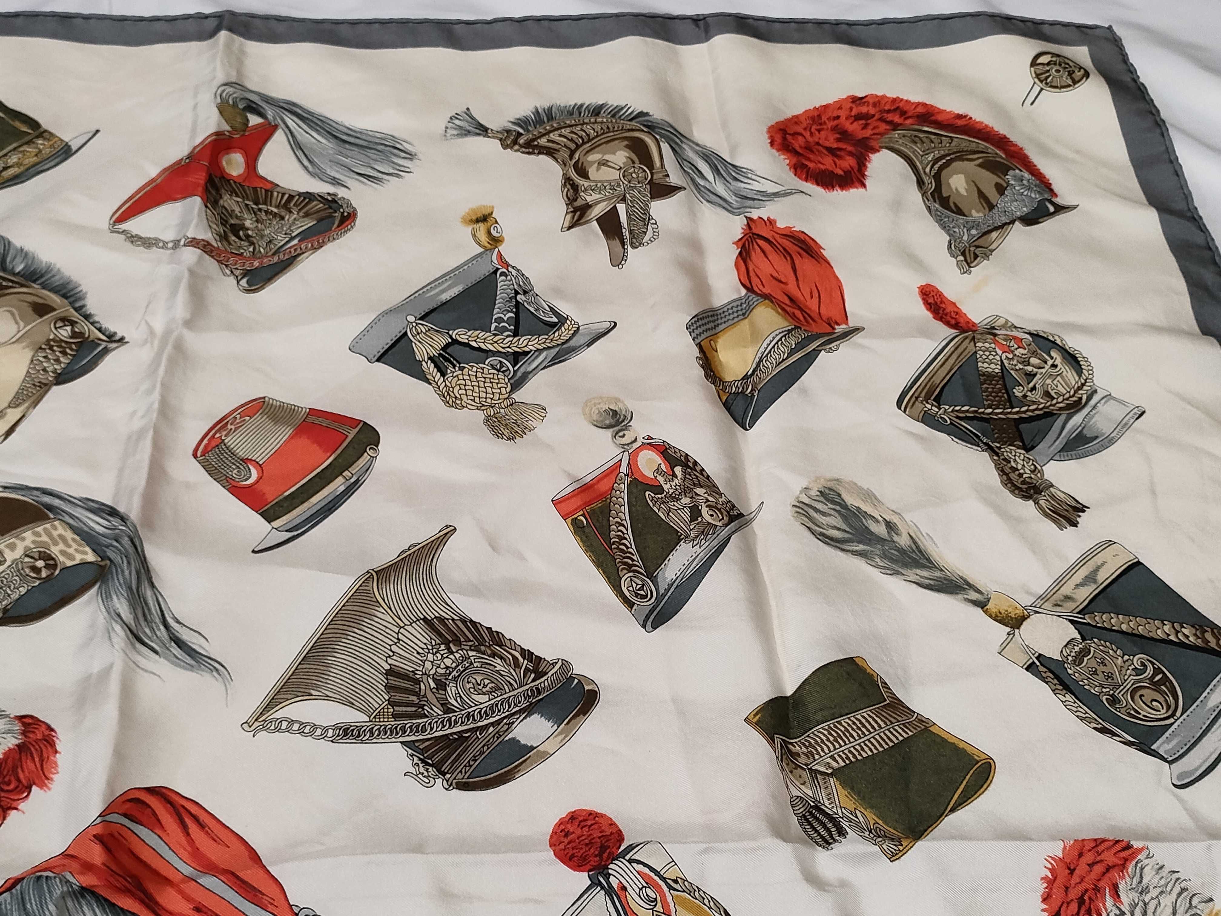 scarf, Carre 90, and other accessories. — view 7