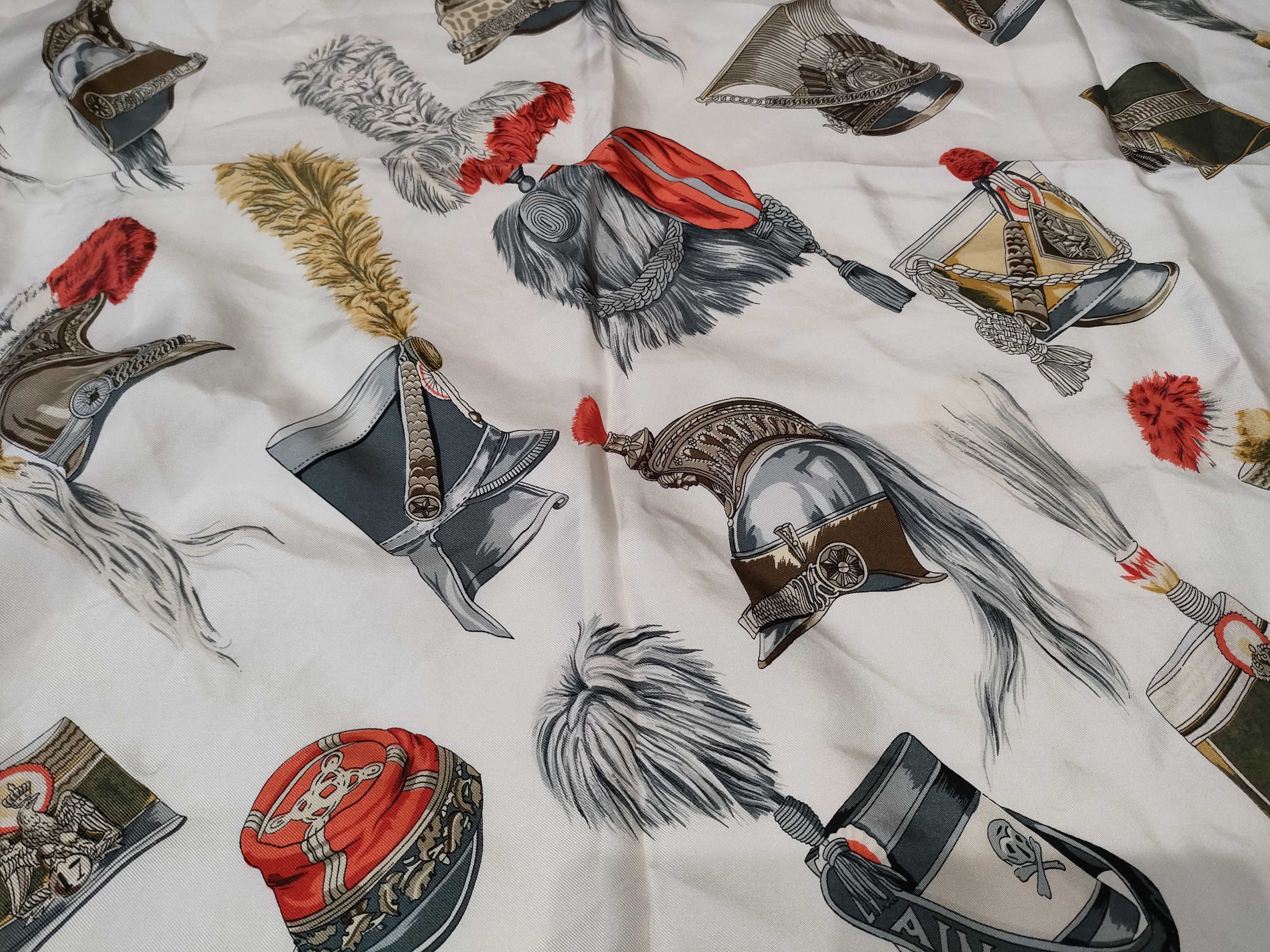 scarf, Carre 90, and other accessories. — view 8