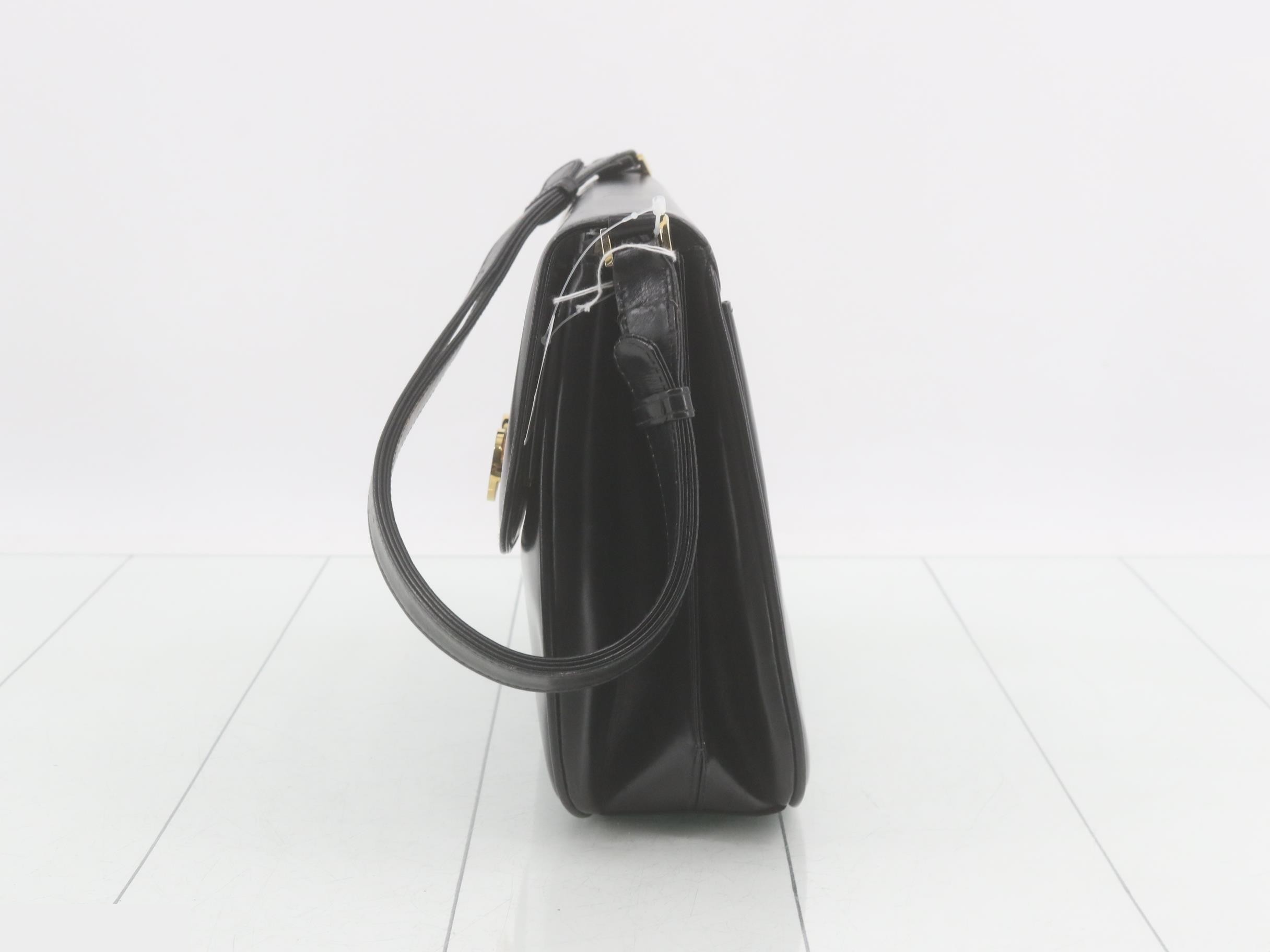 Shoulder bag — view 3