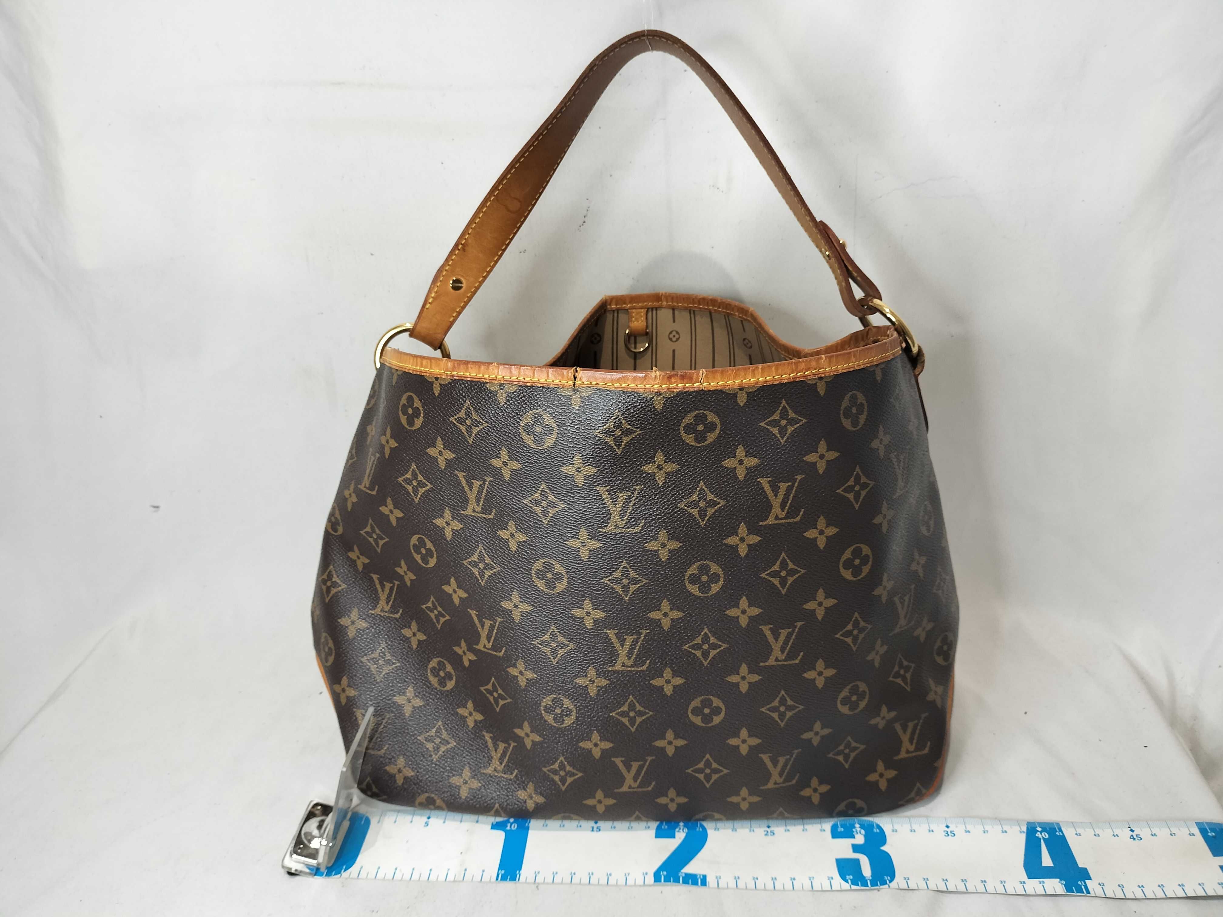 Monogram M50154 Delightful PM Shoulder Bag — view 3